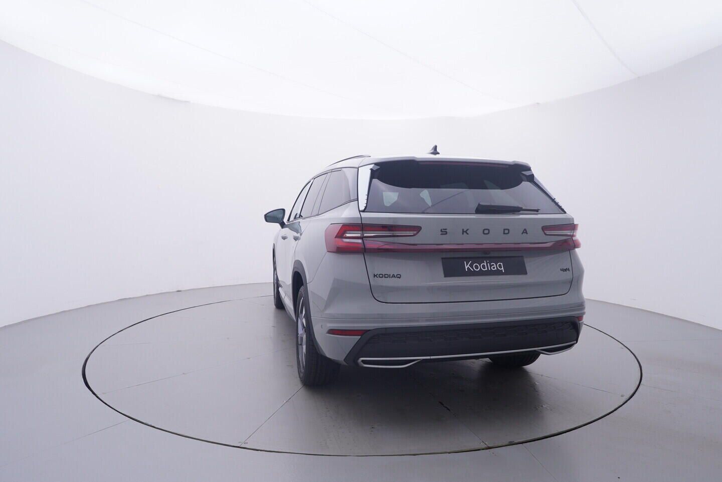 Škoda Kodiaq, Sportline 2.0 TDI 4x4 142 kW - fotka 4