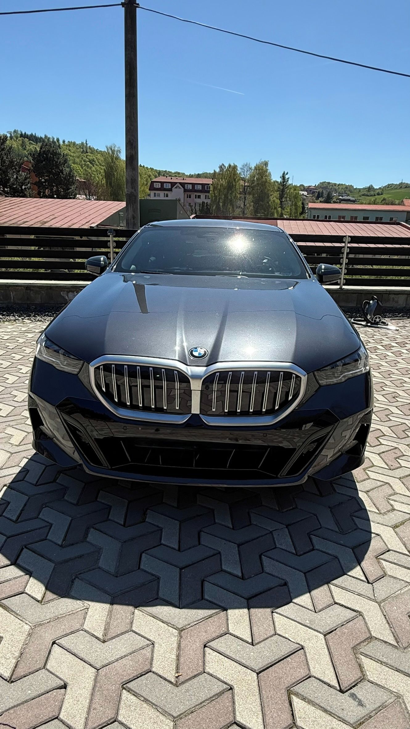 BMW Řada 5, 540D xDrive - fotka 3