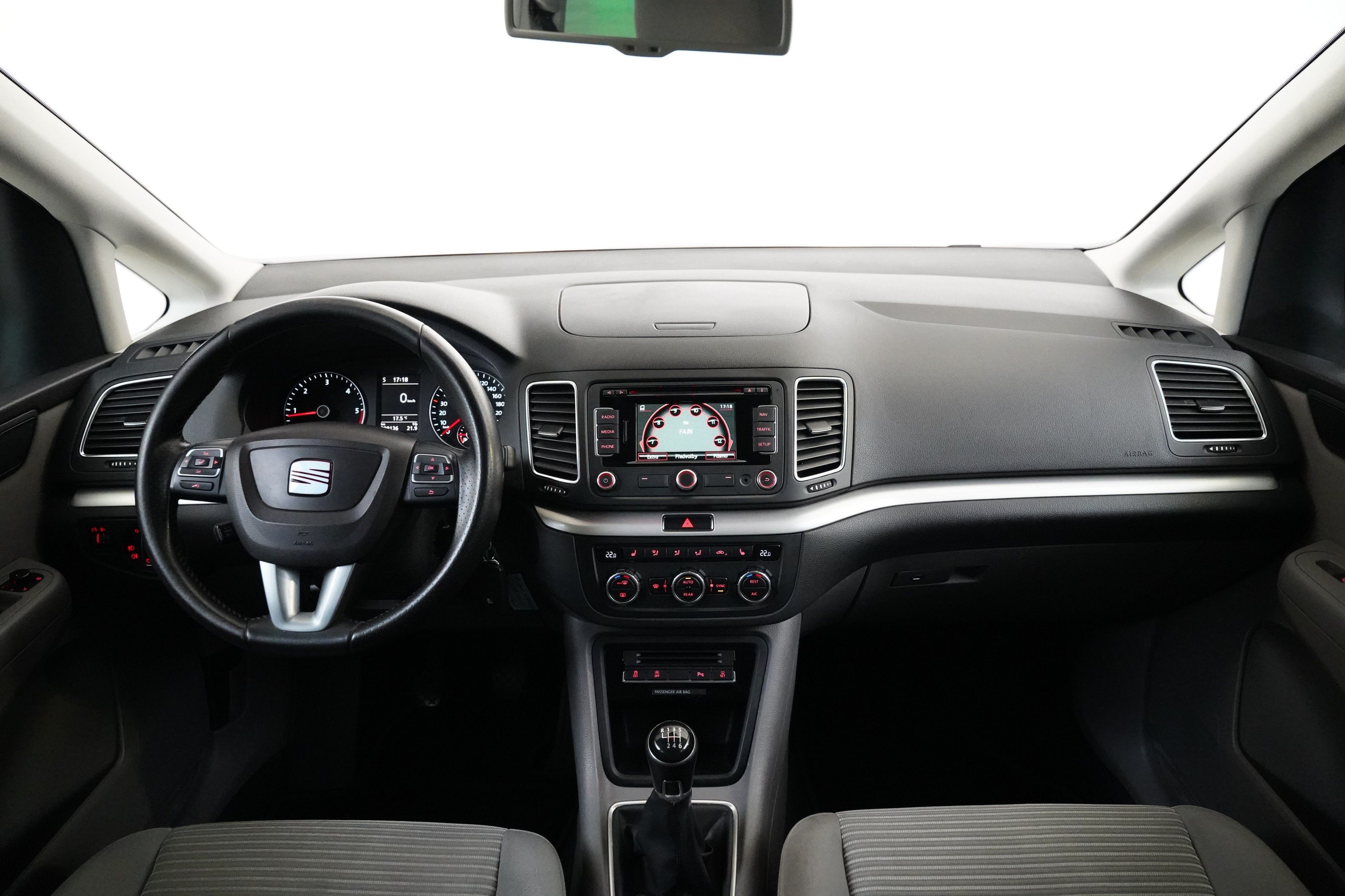Seat Alhambra, 2.0 TDI 103 kW Style - fotka 5
