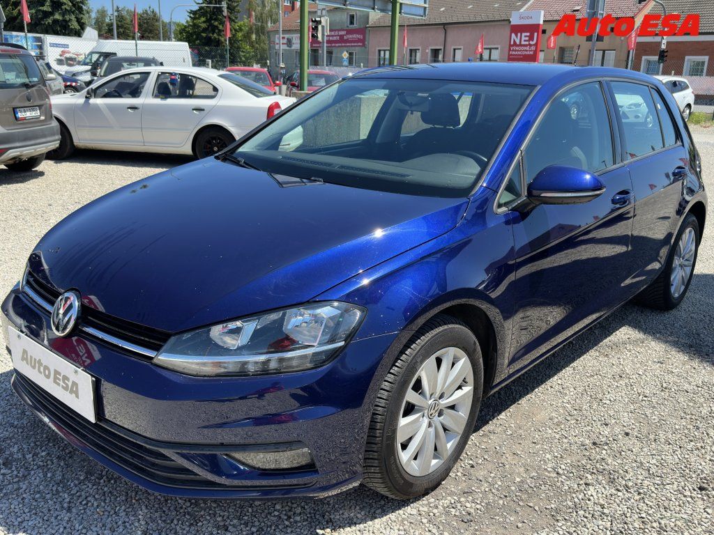 Volkswagen Golf, 1.6 TDi - fotka 3