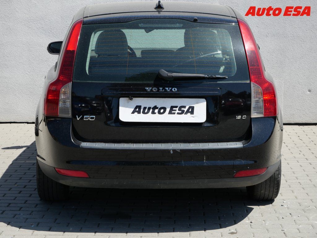Volvo V50, 1.6D - fotka 5