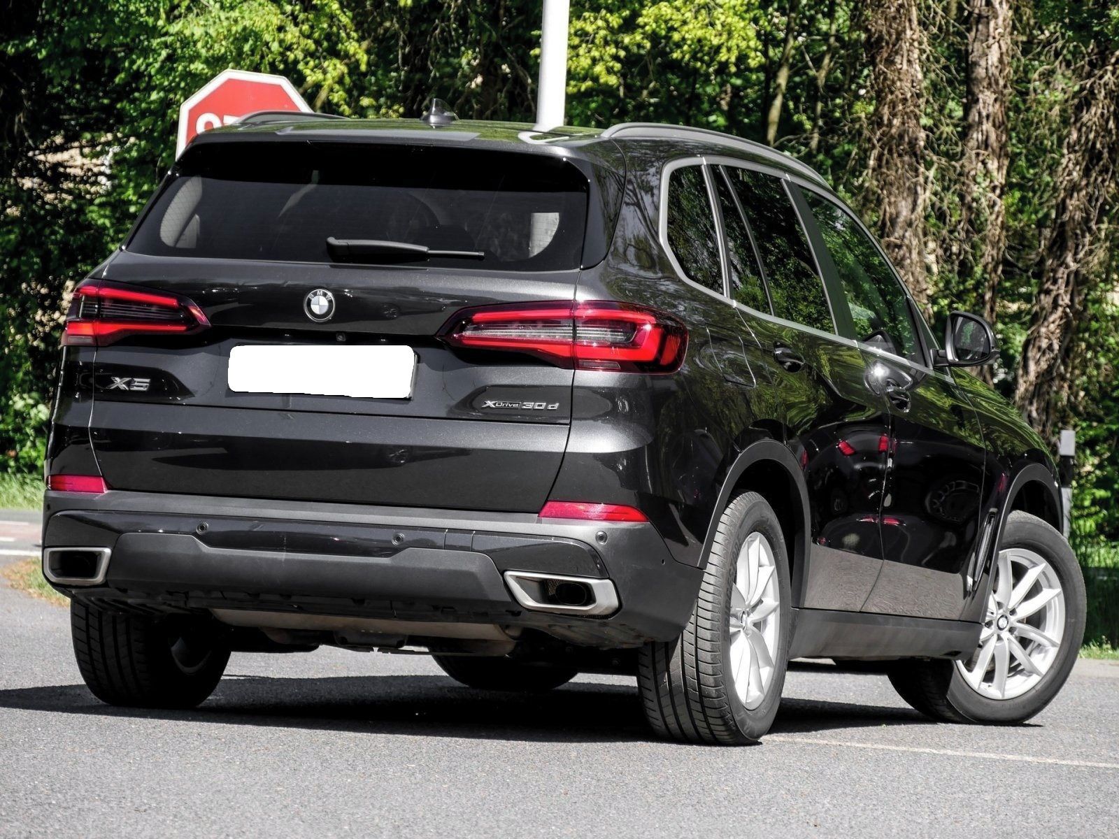 BMW X5, X5 xDrive30d LASER+H/K+HuD+DA - fotka 2