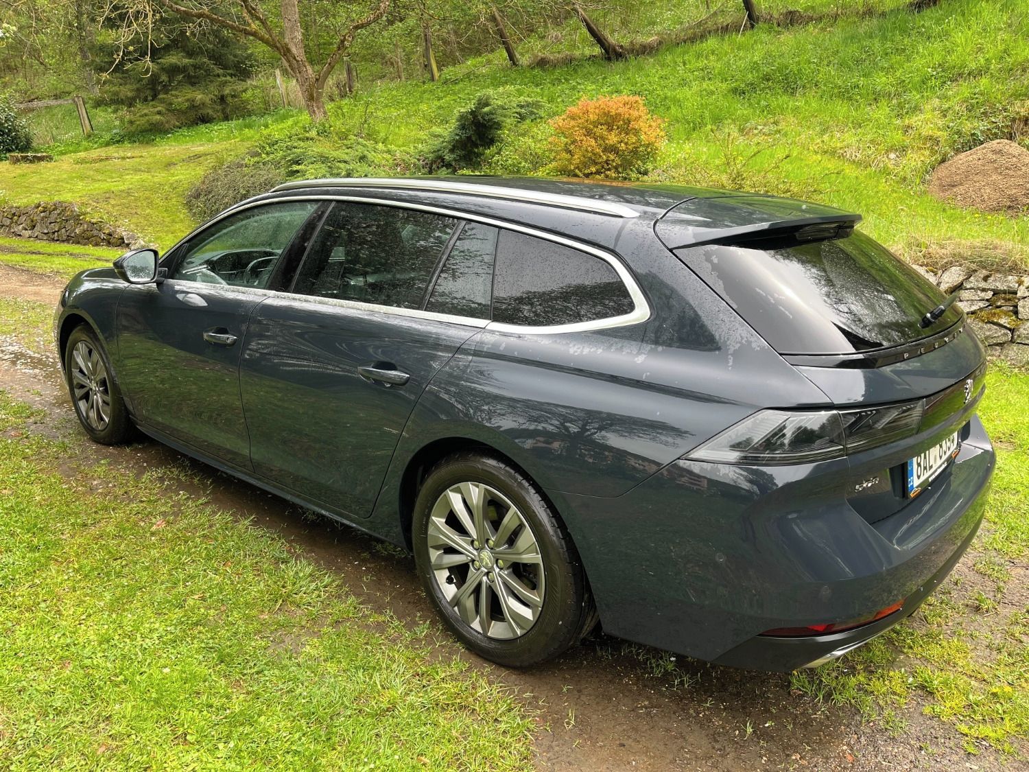 Peugeot 508, SW 1.5 BlueHDi 96kW super stav - fotka 3