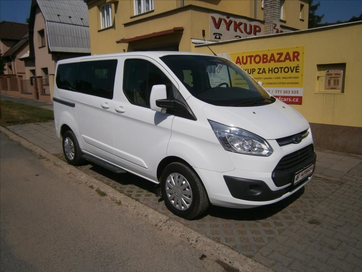 Ford Tourneo Custom, 2,2 TDCI 8 MÍST KLIMA
