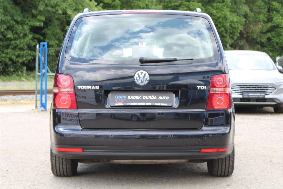 Volkswagen Touran, 1,9 TDI  KLIMATIZACE,TEMPOMAT - fotka 6