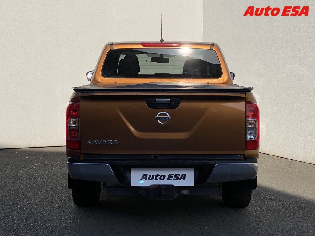 Nissan Navara, 2.3dCi,AC,TZ,navi - fotka 5
