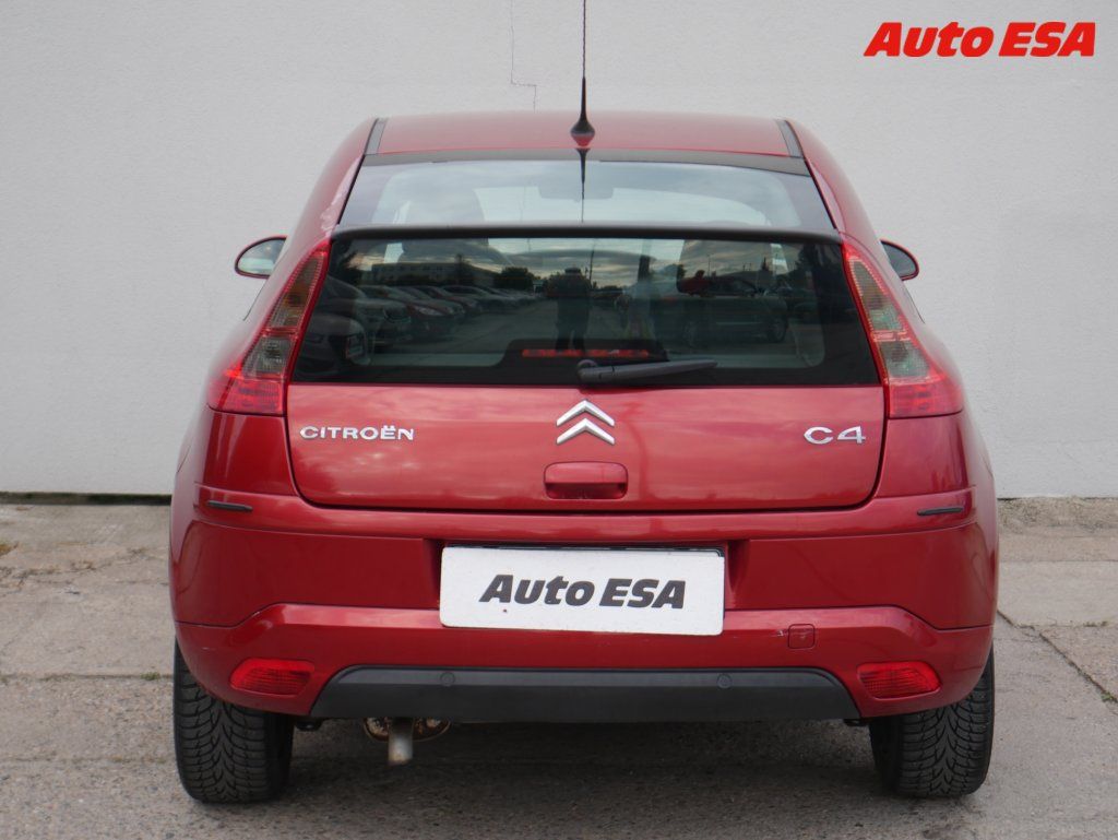 Citroën C4, 1.6i 16V - fotka 5