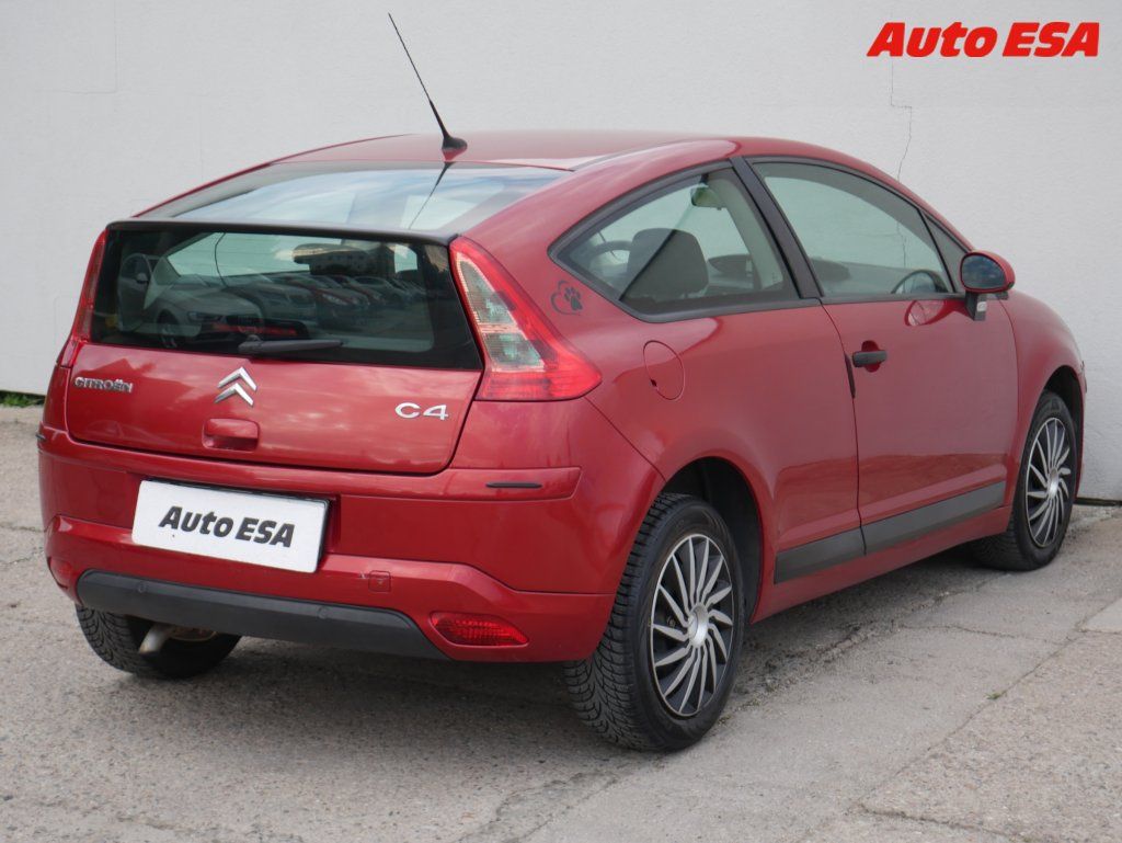 Citroën C4, 1.6i 16V - fotka 6