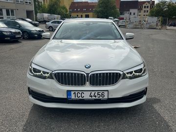520d Touring G31, automat, pův