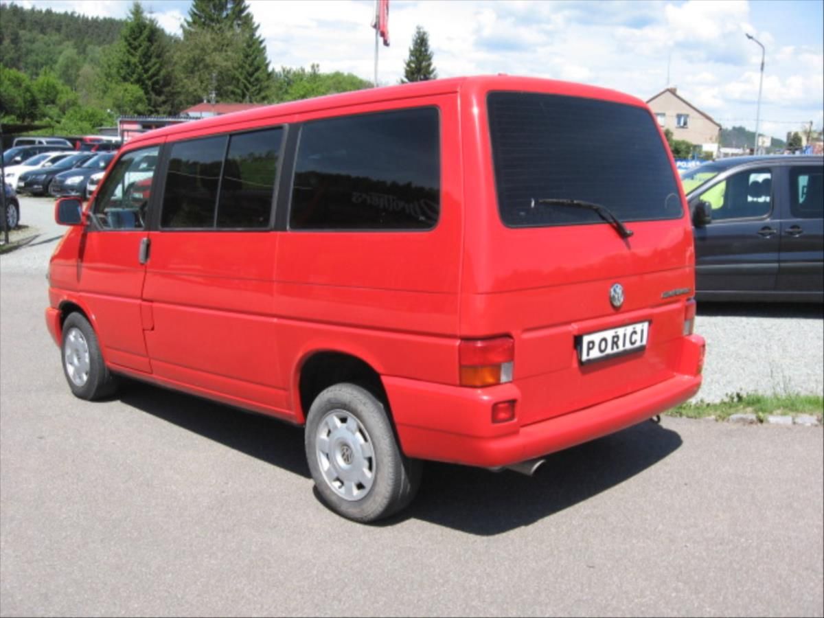 Volkswagen Multivan, 2,5 i  116 HP - fotka 5
