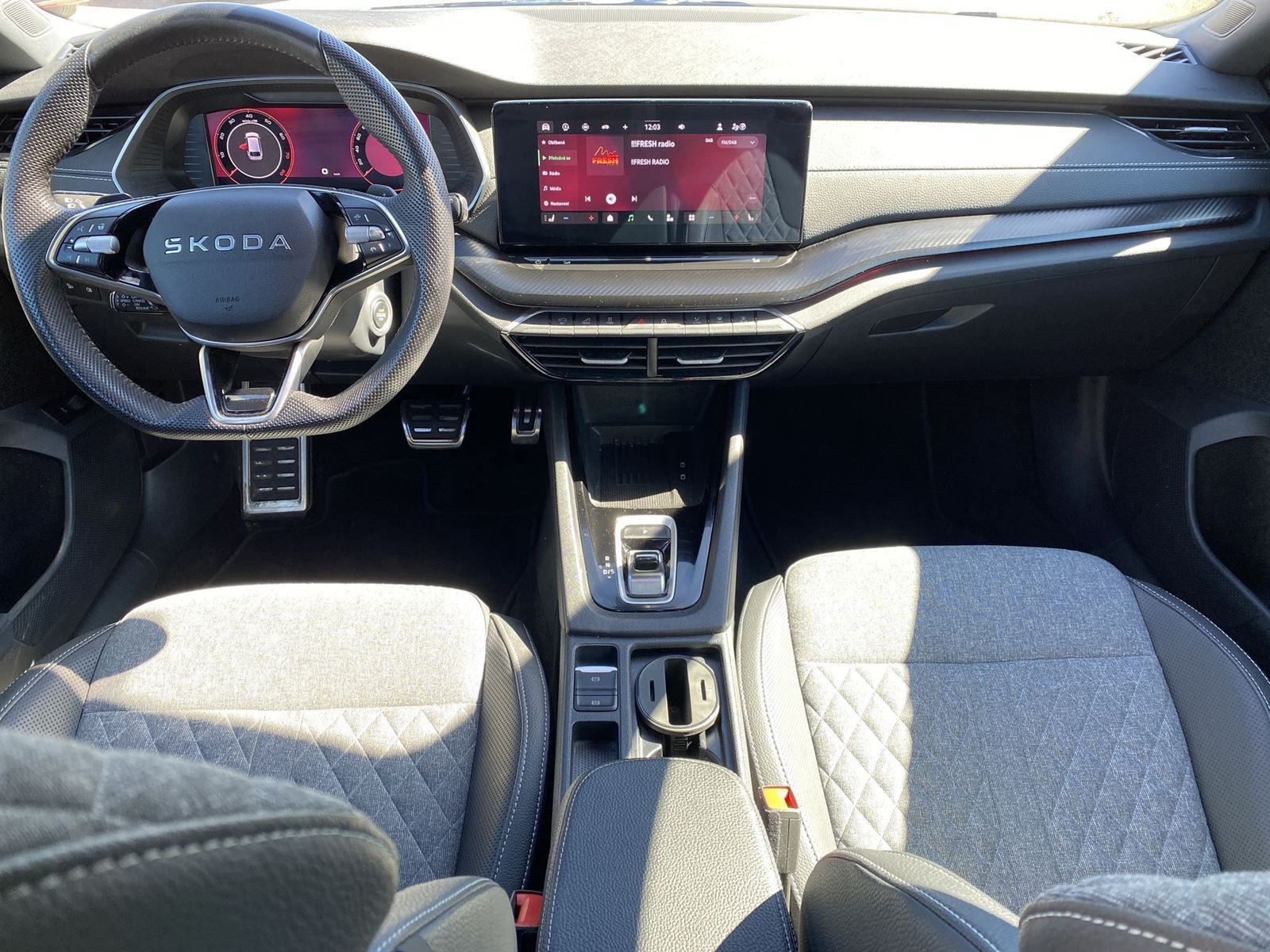 Škoda Octavia, Combi 1.5 TSI M-HEV DSG - fotka 5