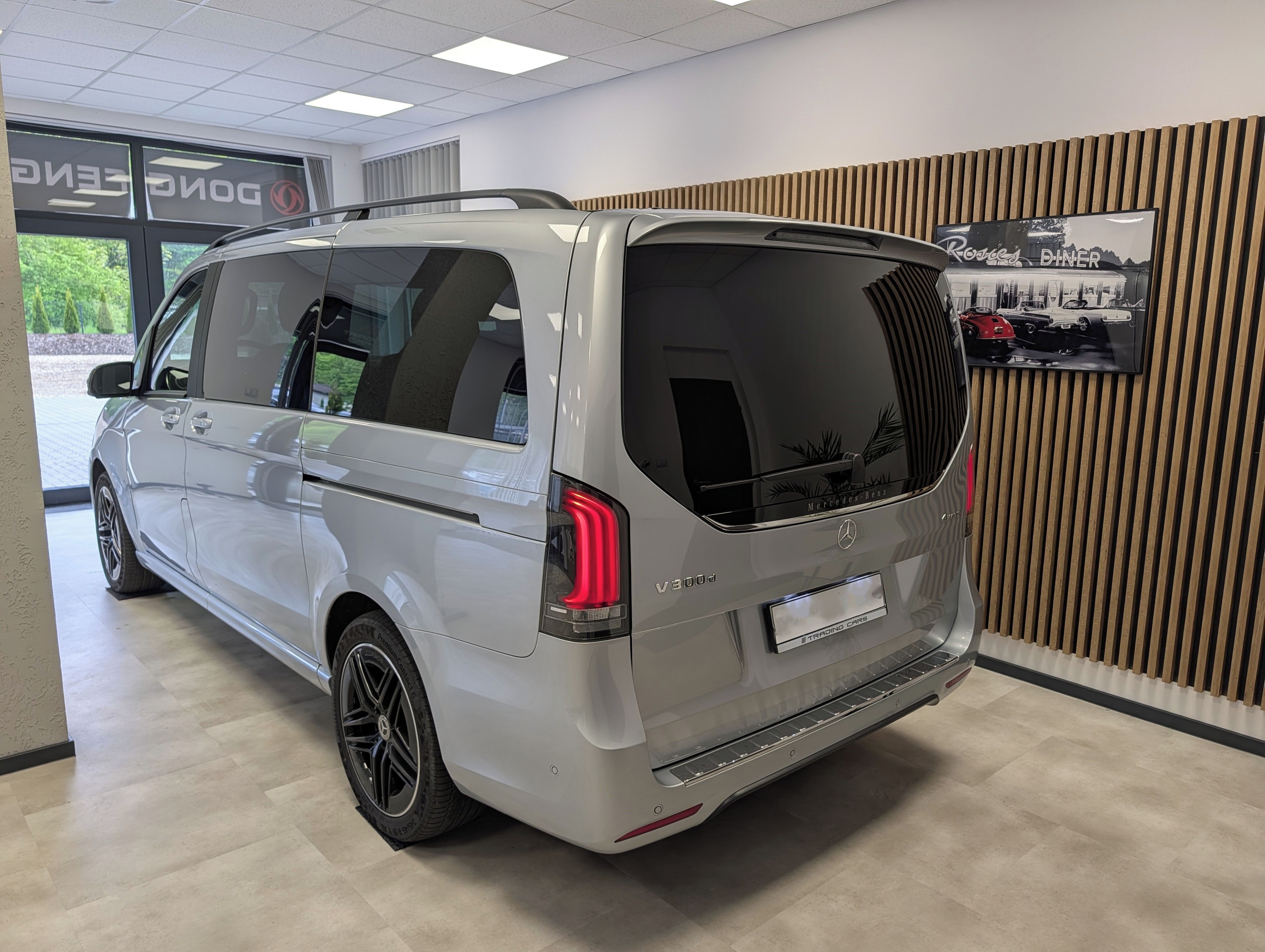 Mercedes-Benz Třídy V, Mercedes-Benz V300d 4M AIR STY - fotka 6