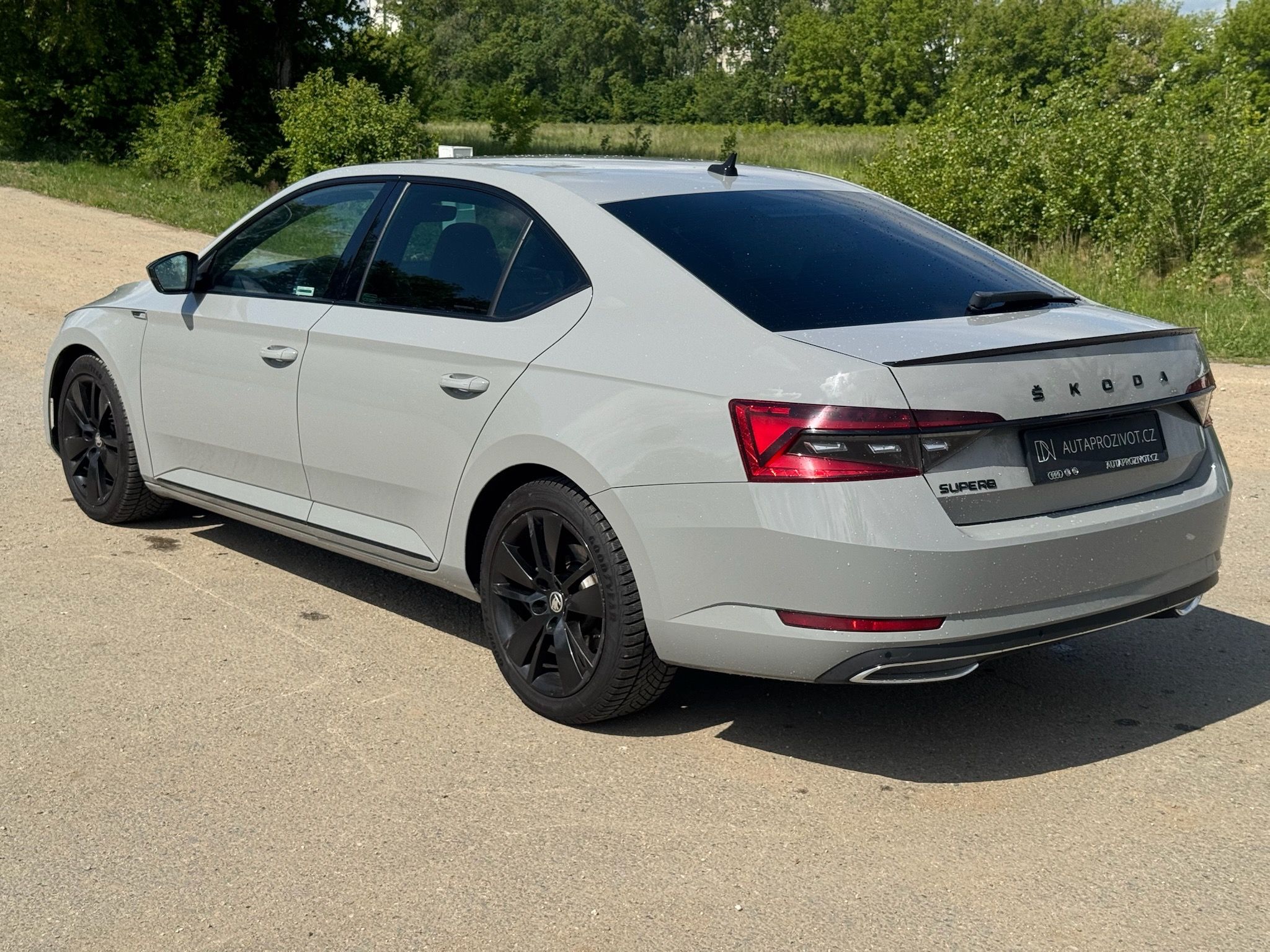 Škoda Superb, 2.0 TDI Sportline DSG ČR, DPH - fotka 4