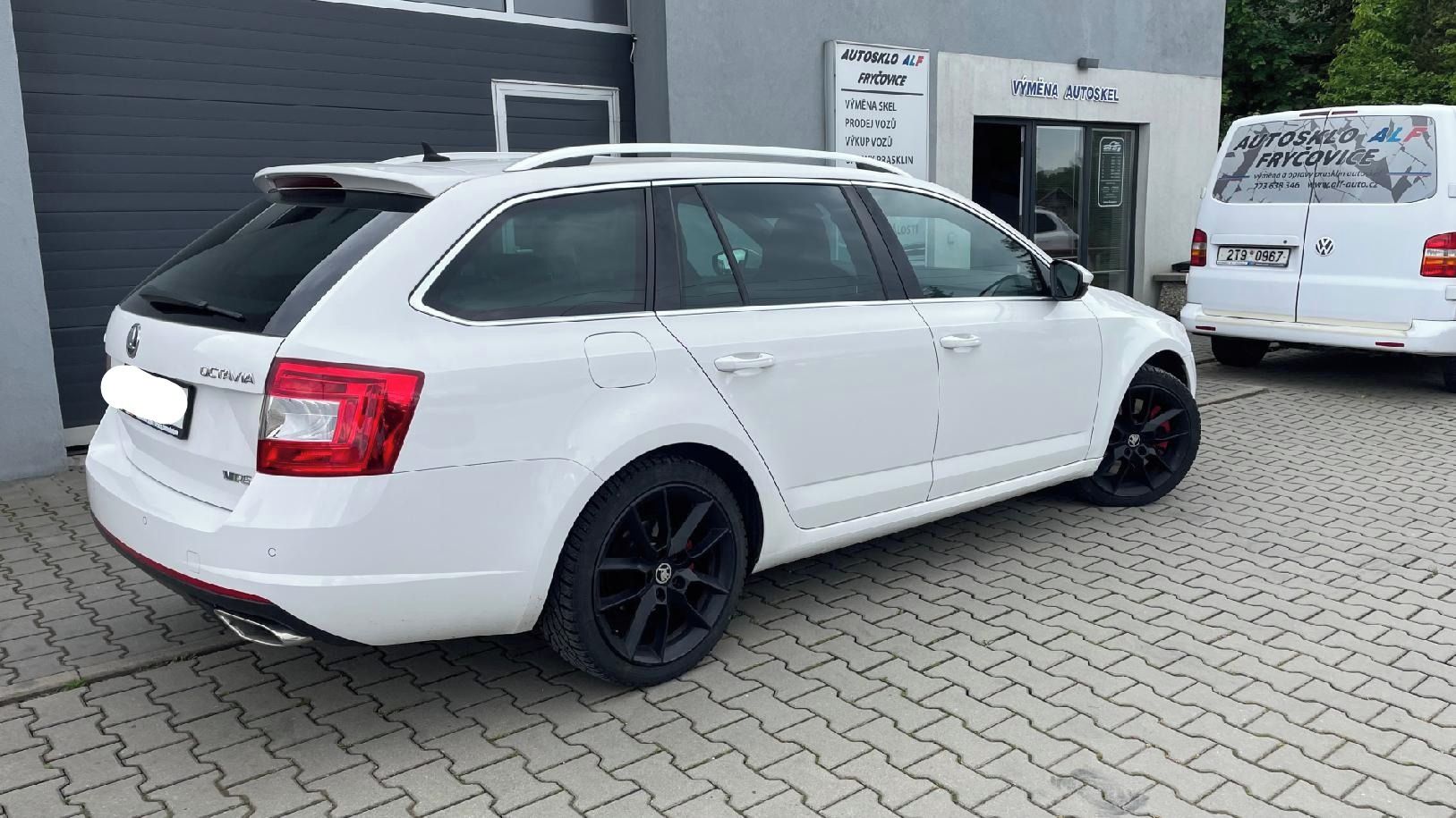 Škoda Octavia, 2.0 RS 135KW // 142tkm // - fotka 5