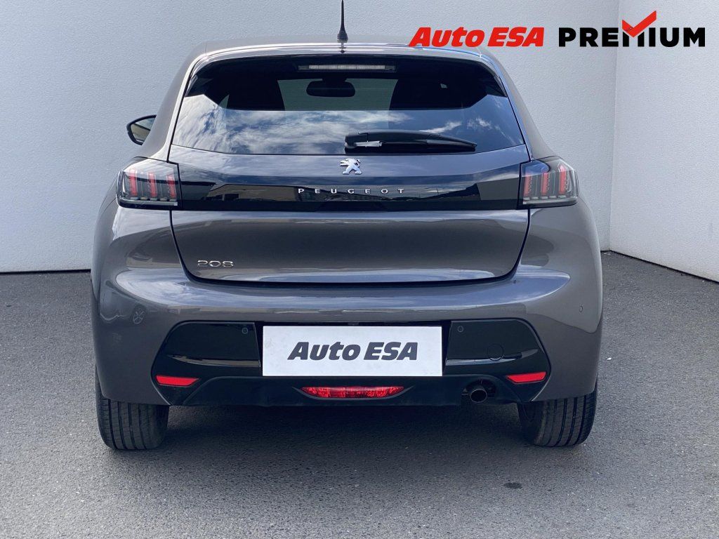Peugeot 208, 1.2,Allure - fotka 5