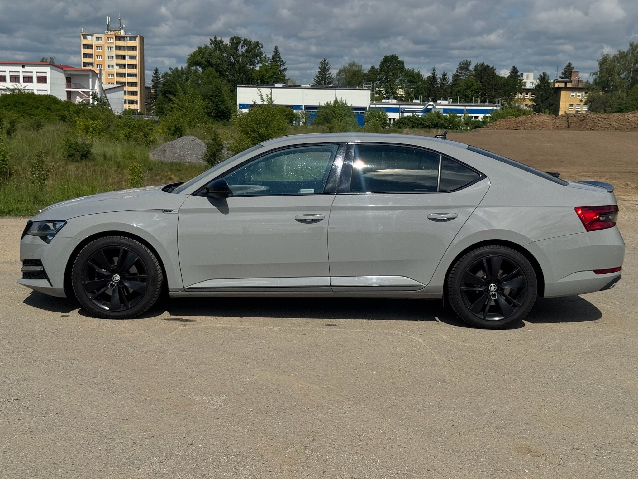 Škoda Superb, 2.0 TDI Sportline DSG ČR, DPH - fotka 3