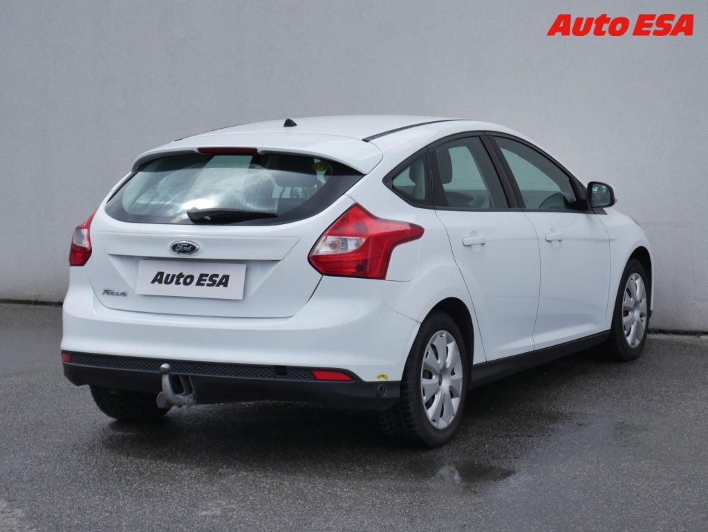 Ford Focus, 1.6 i,ČR,AC,tažné - fotka 4