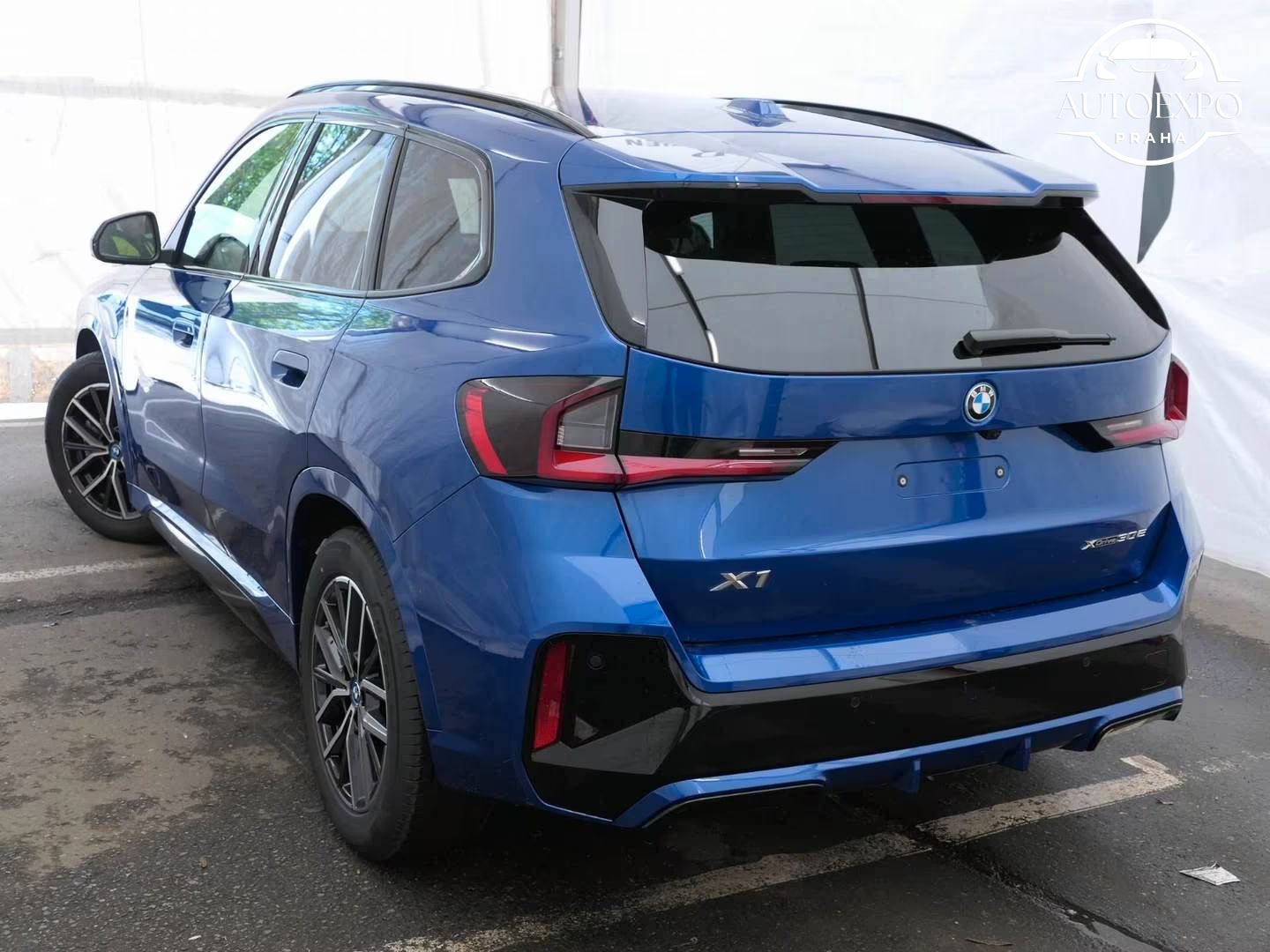 BMW X1, xDrive30e M Sportpaket - fotka 3