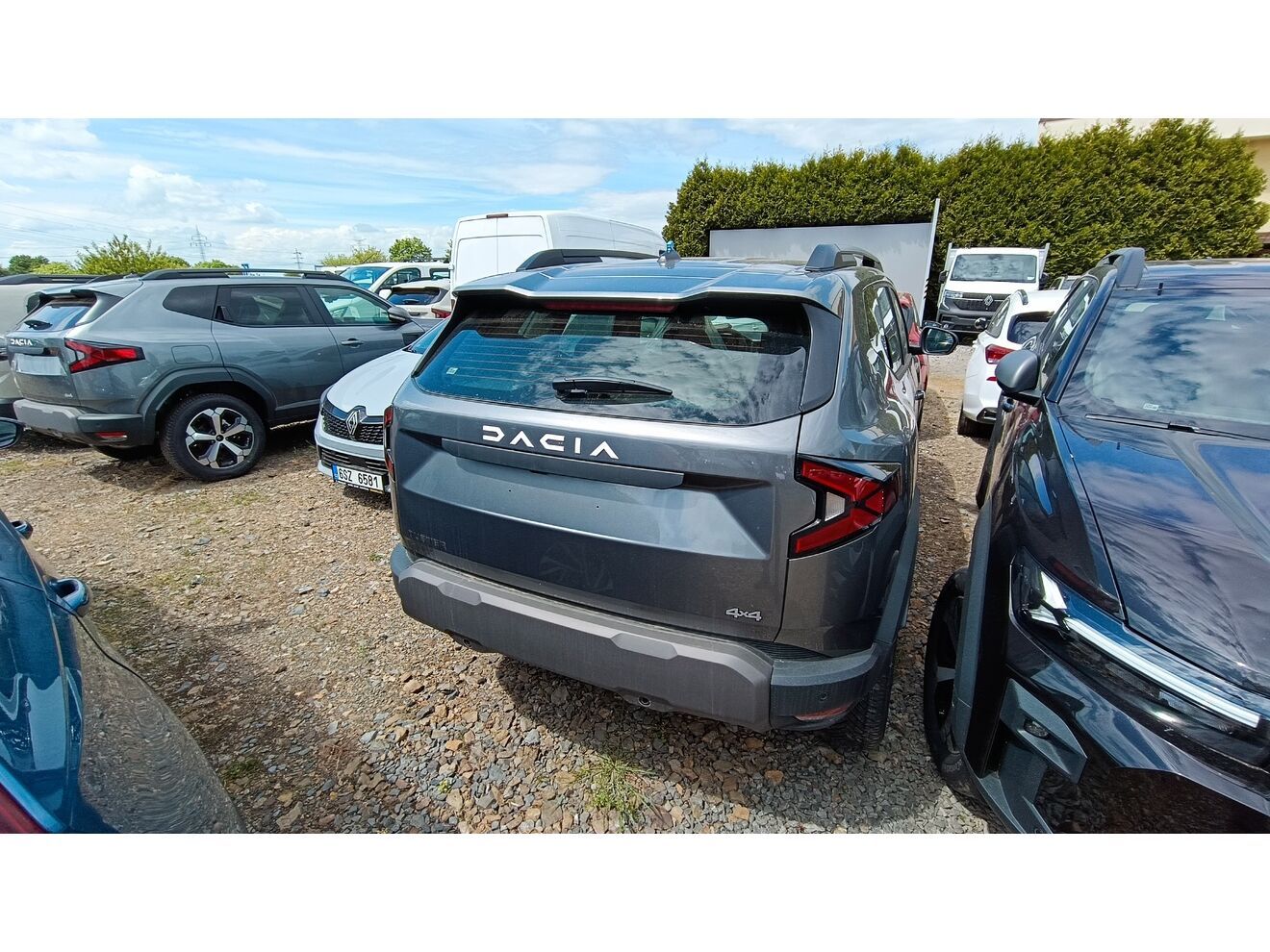 Dacia Duster, Expression Mild Hybrid  TCe 13 - fotka 4