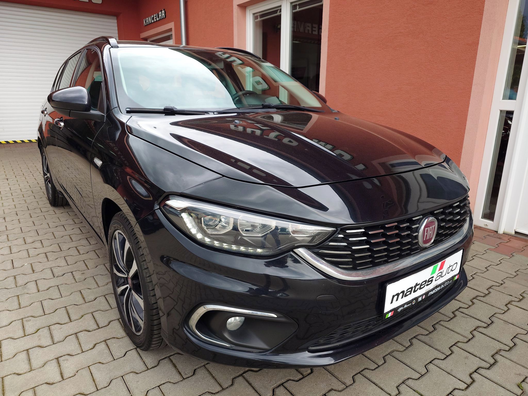 Fiat Tipo, 1.6 JTDM Lounge 88 kW - fotka 4