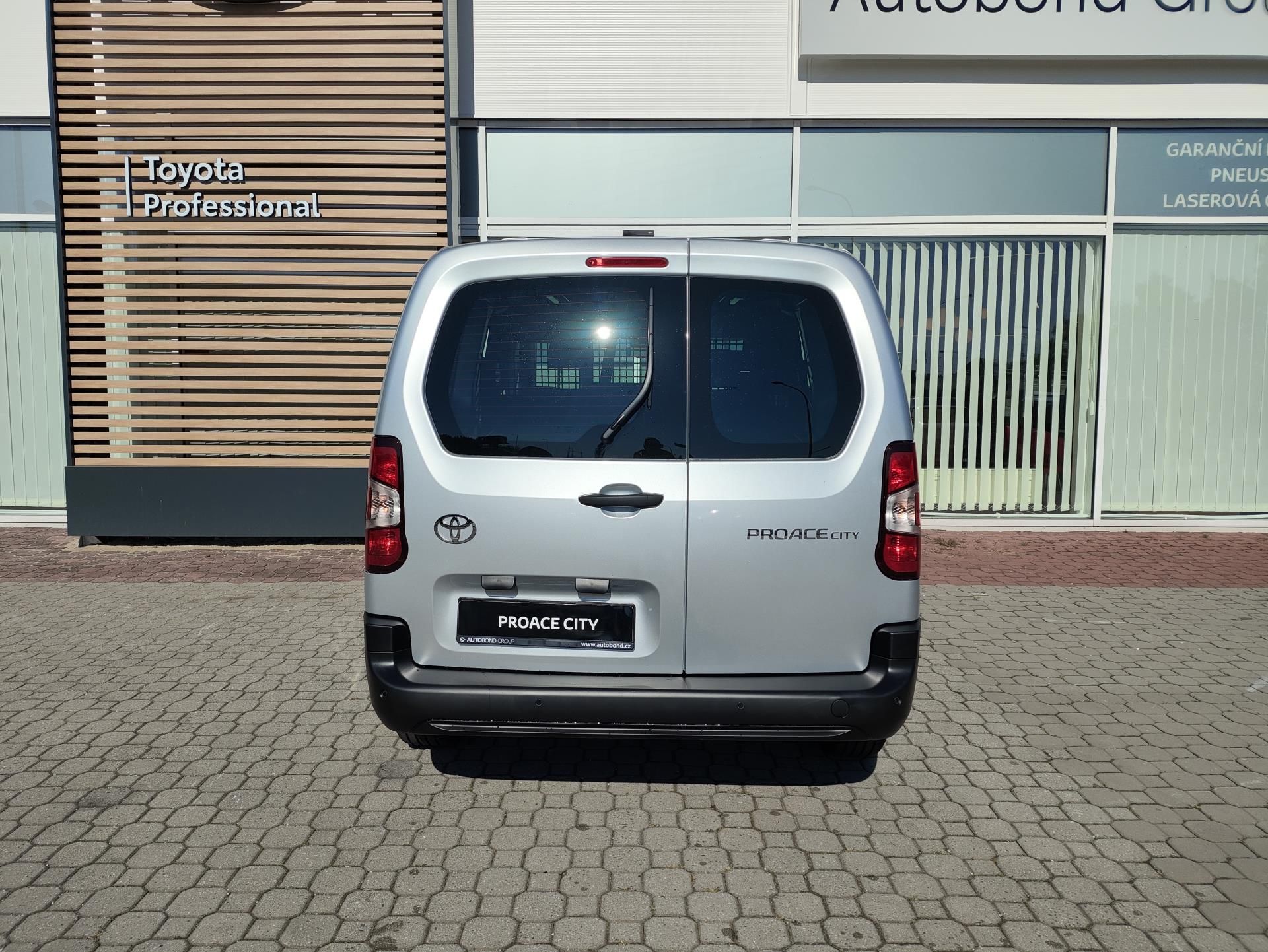 Toyota Proace City, 1.5D 6MT CrewCab 5S Comfort - fotka 5