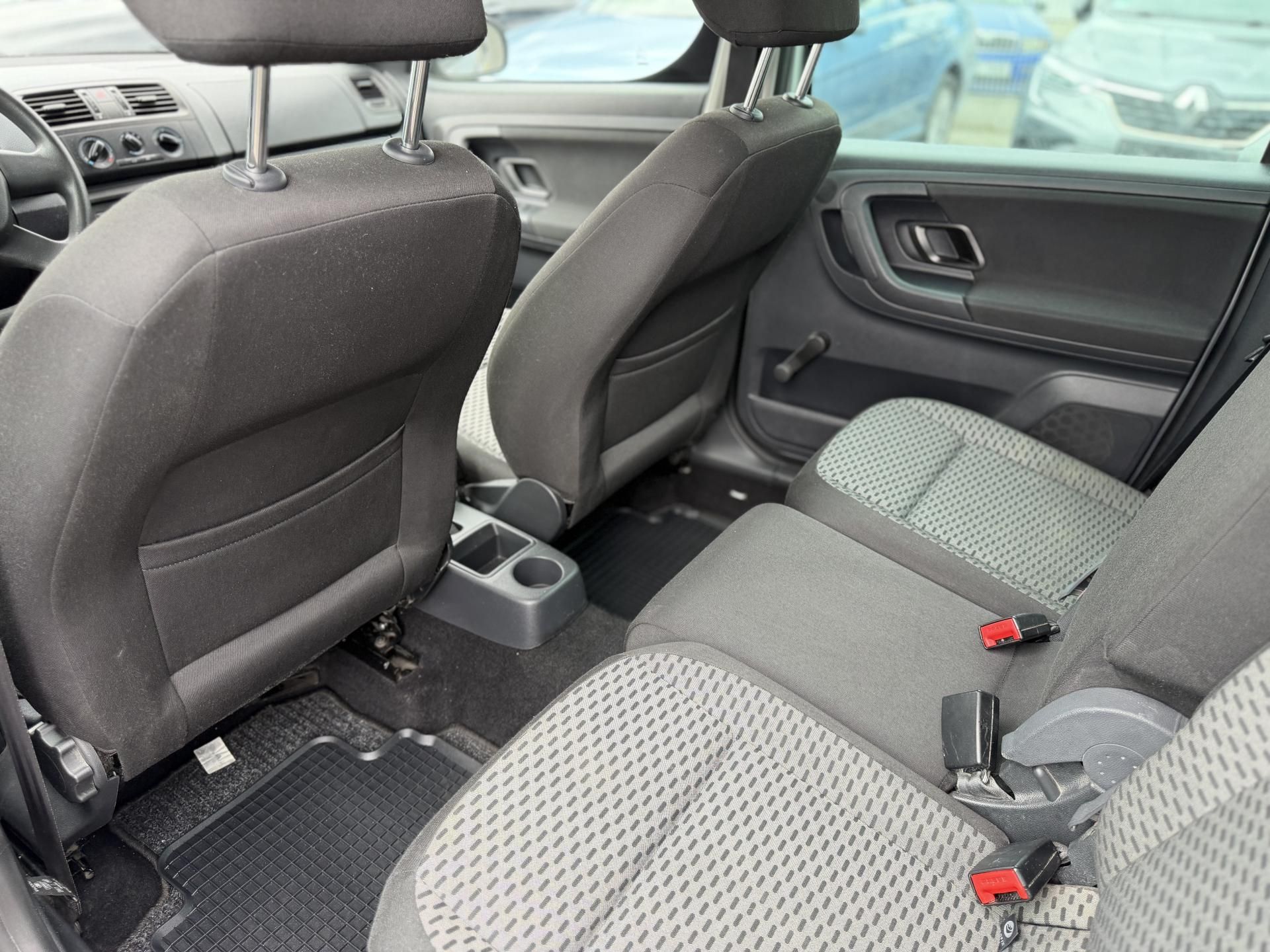 Škoda Roomster, 1.2 tsi, 77kw, velký servis - fotka 6