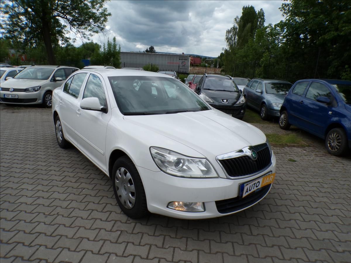 Škoda Octavia, 1,6 TDI SERVISNÍ KNIHA