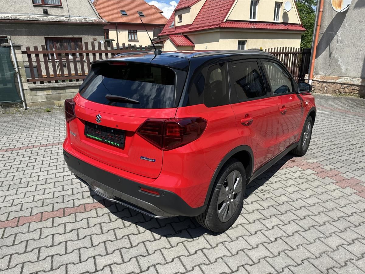 Suzuki Vitara, 1,4 4x4 HYBRID - fotka 3