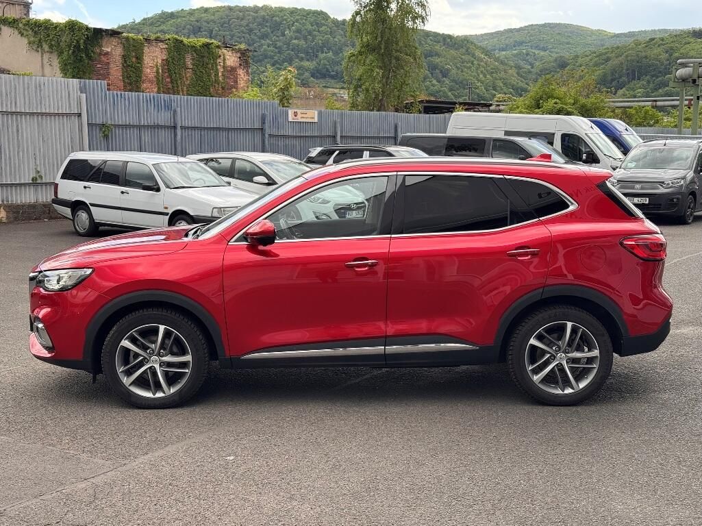 MG eHS, 1,5 T 258k PHEV 10AT Exclusive - fotka 6