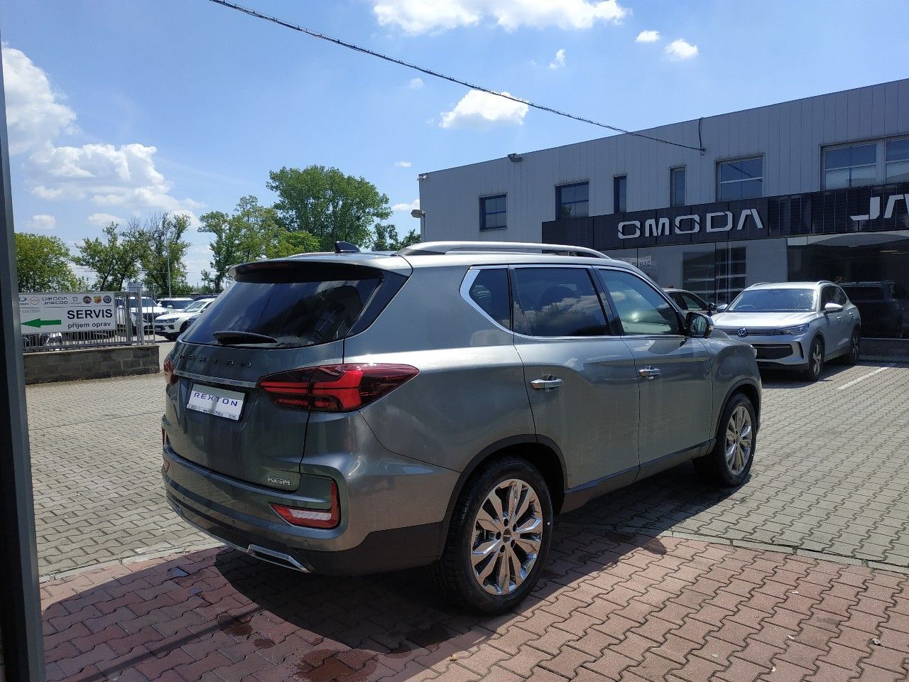 SsangYong Rexton, 2.2 PREMIUM 4WD AT,SKLADEM - fotka 5