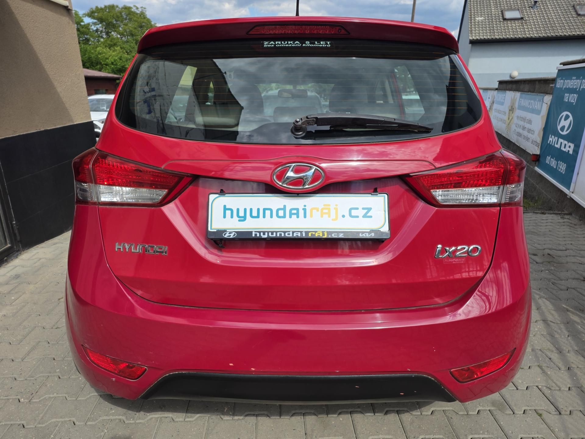 Hyundai ix20, 1.6-AUTOMAT-1MAJITEL-92KW - fotka 6