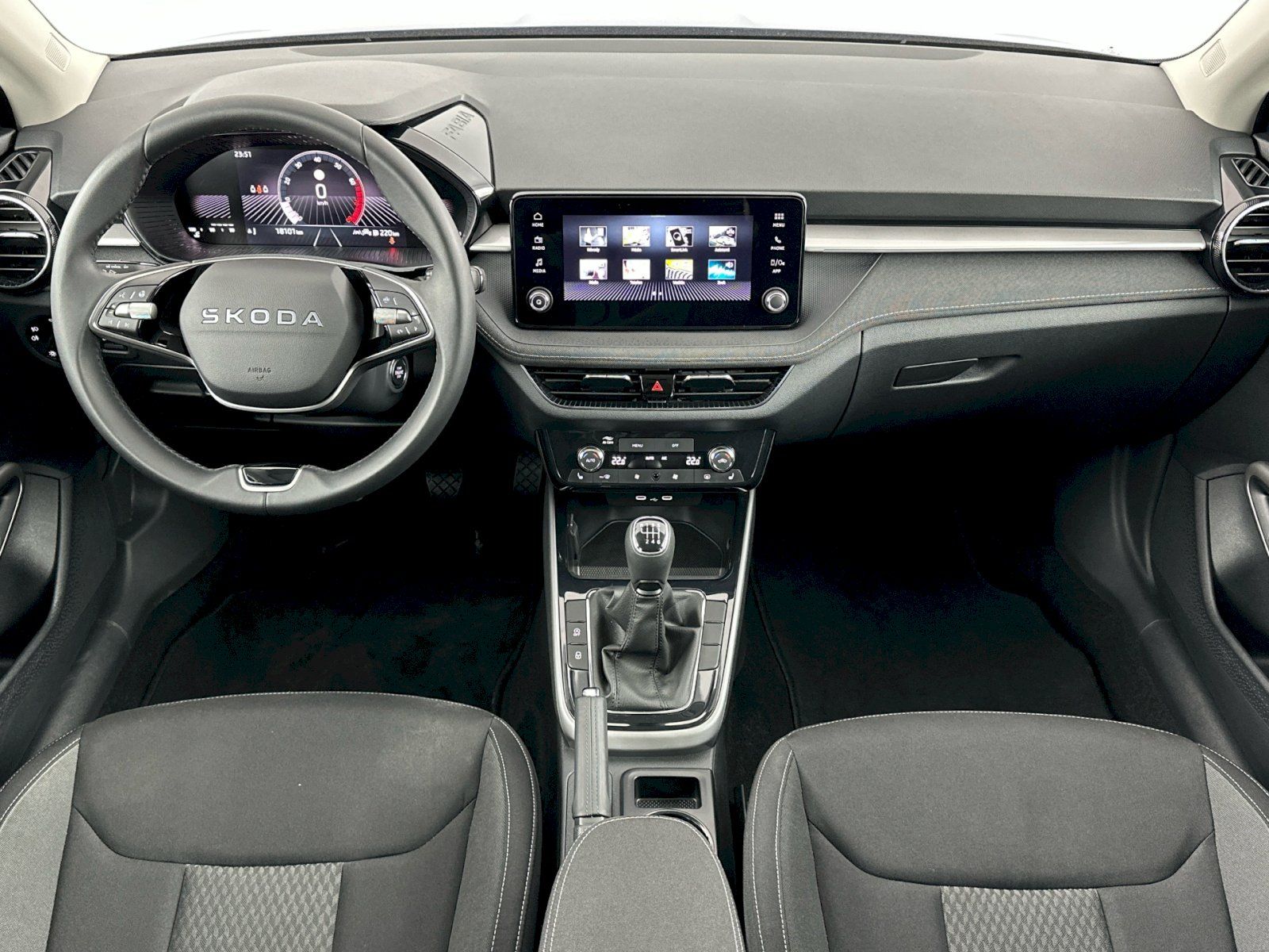 Škoda Fabia, 1.0TSI 85kW Top Selection - fotka 5
