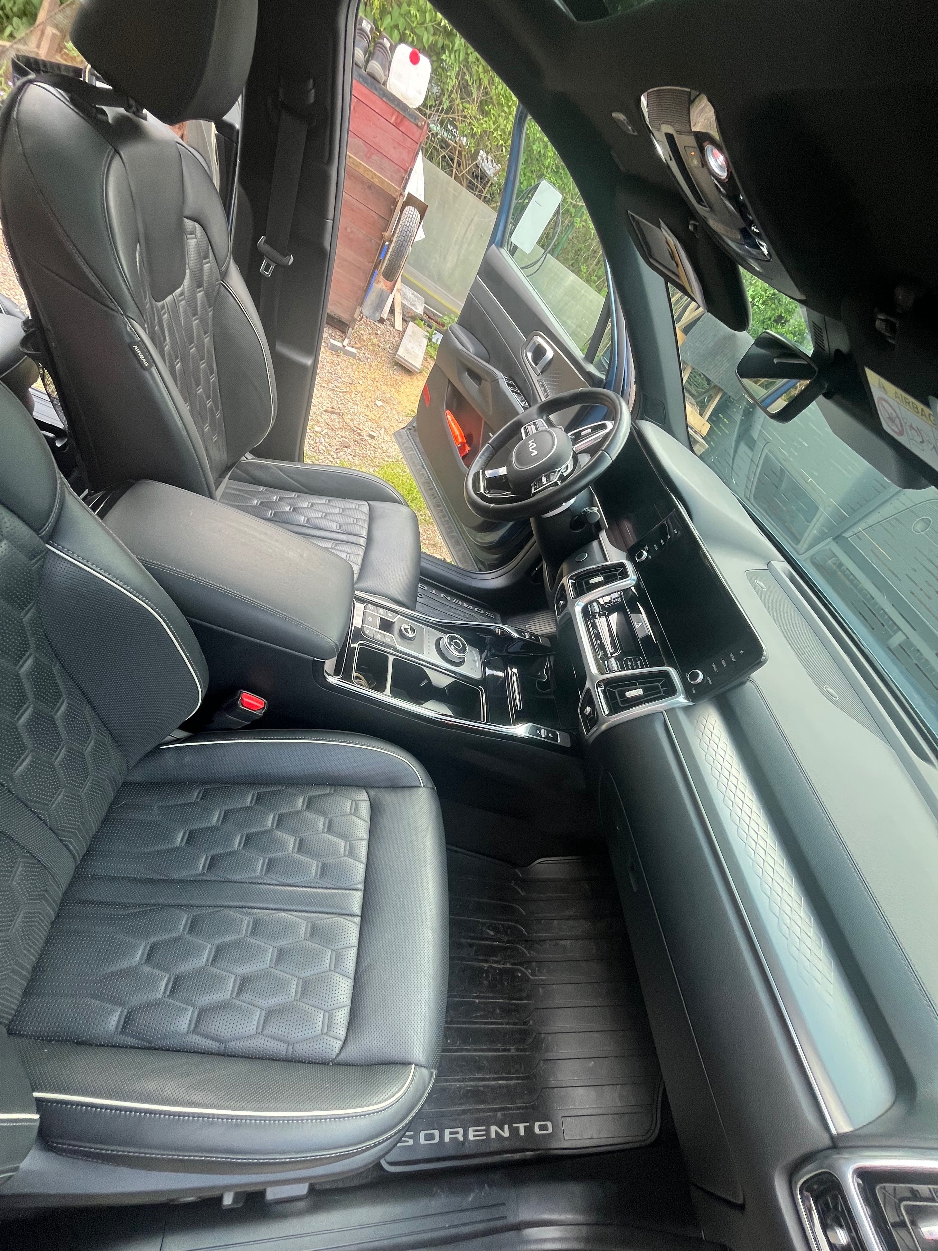 Kia Sorento, 2.2 CRDI, 7 mist, Premium,Full - fotka 6