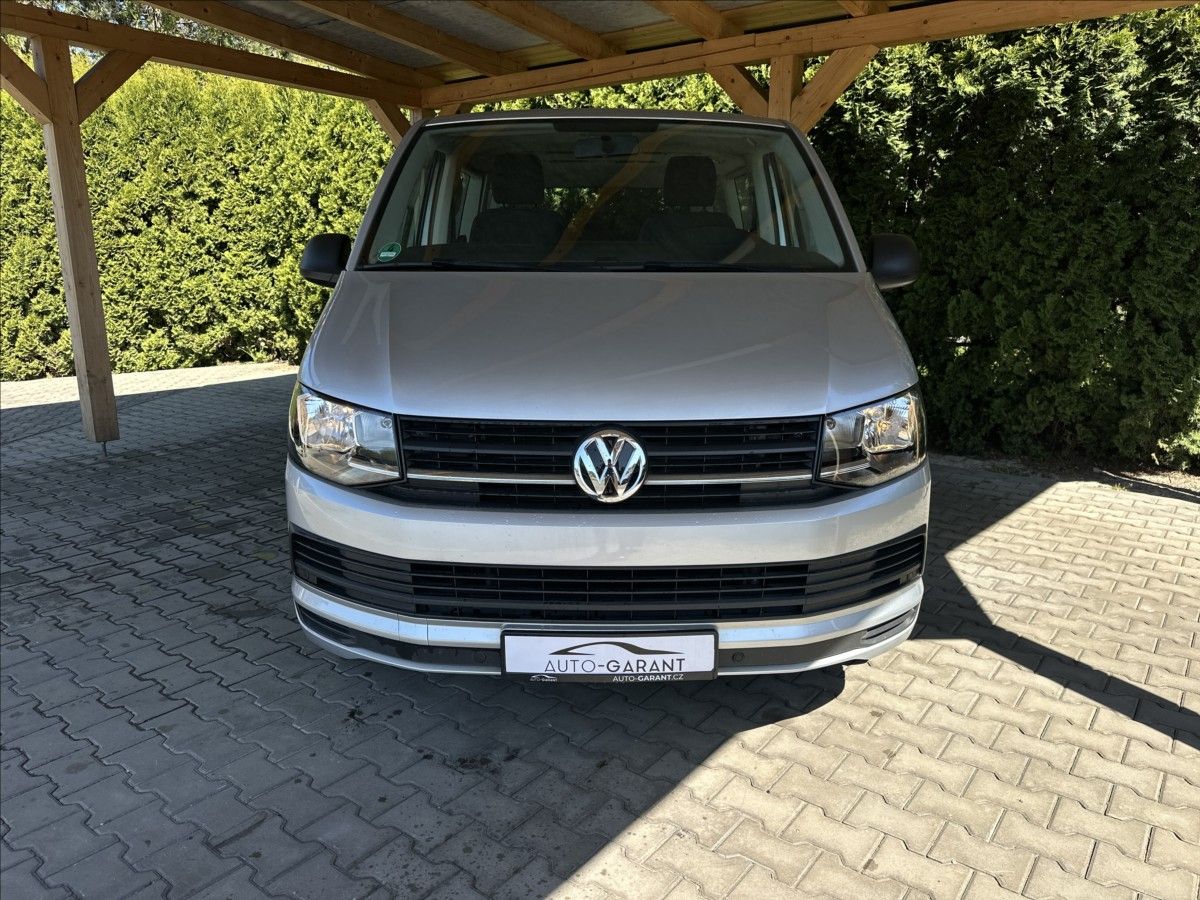 Volkswagen Multivan, 2,0 TDI 75kW 1.MAJITEL NEZ.TOP - fotka 5