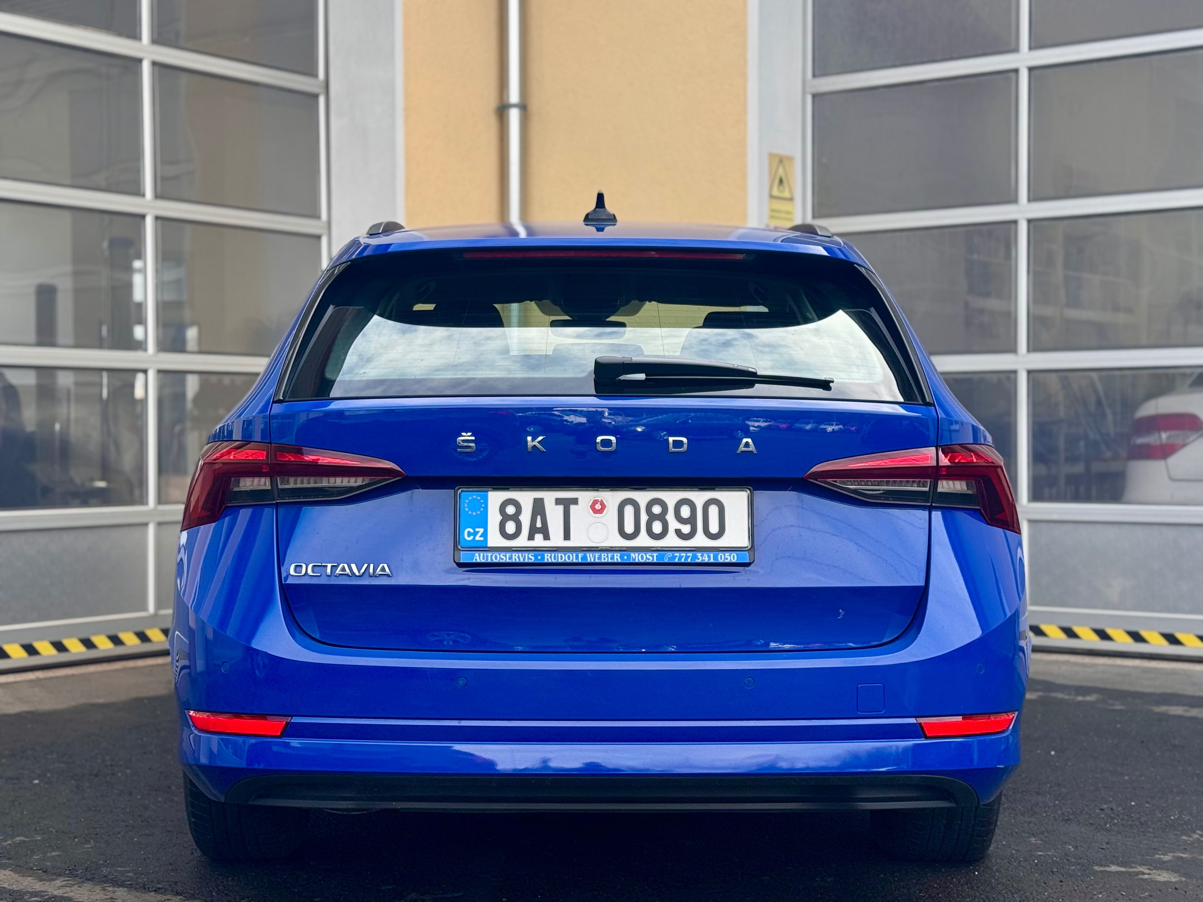 Škoda Octavia, 4, 2.0TDI, DSG - fotka 4