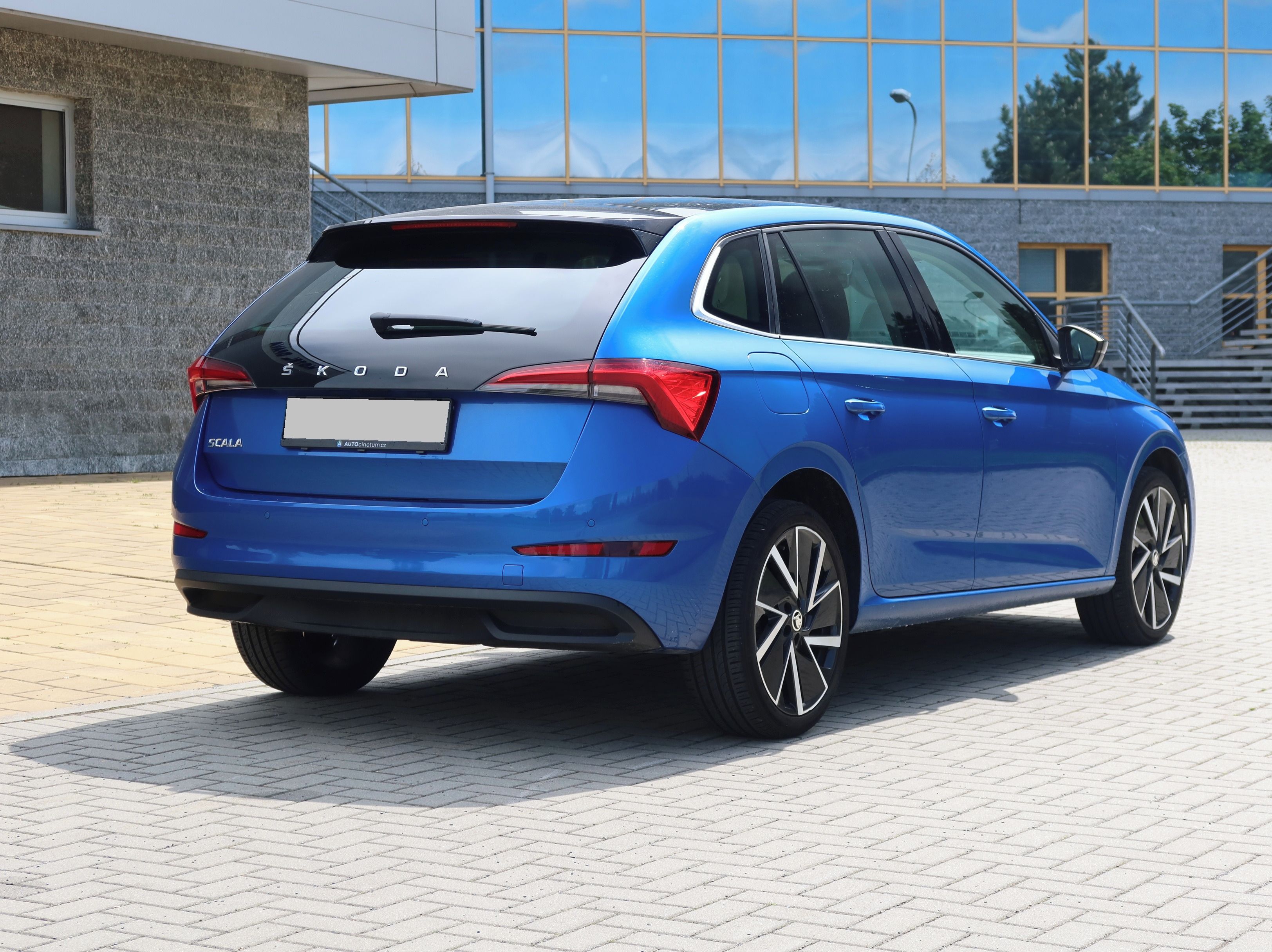 Škoda Scala, 1.5 TSI Style, DSG, Panorama - fotka 3