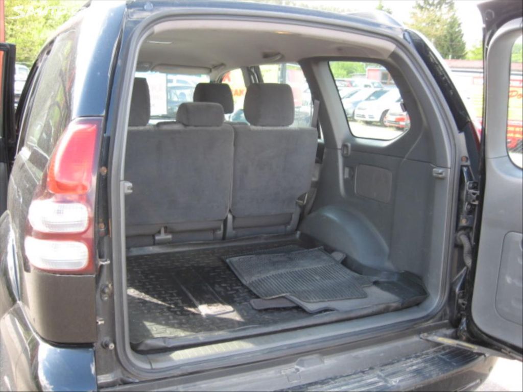 TOYOTA LAND CRUISER 3.0 D-4D 166CH