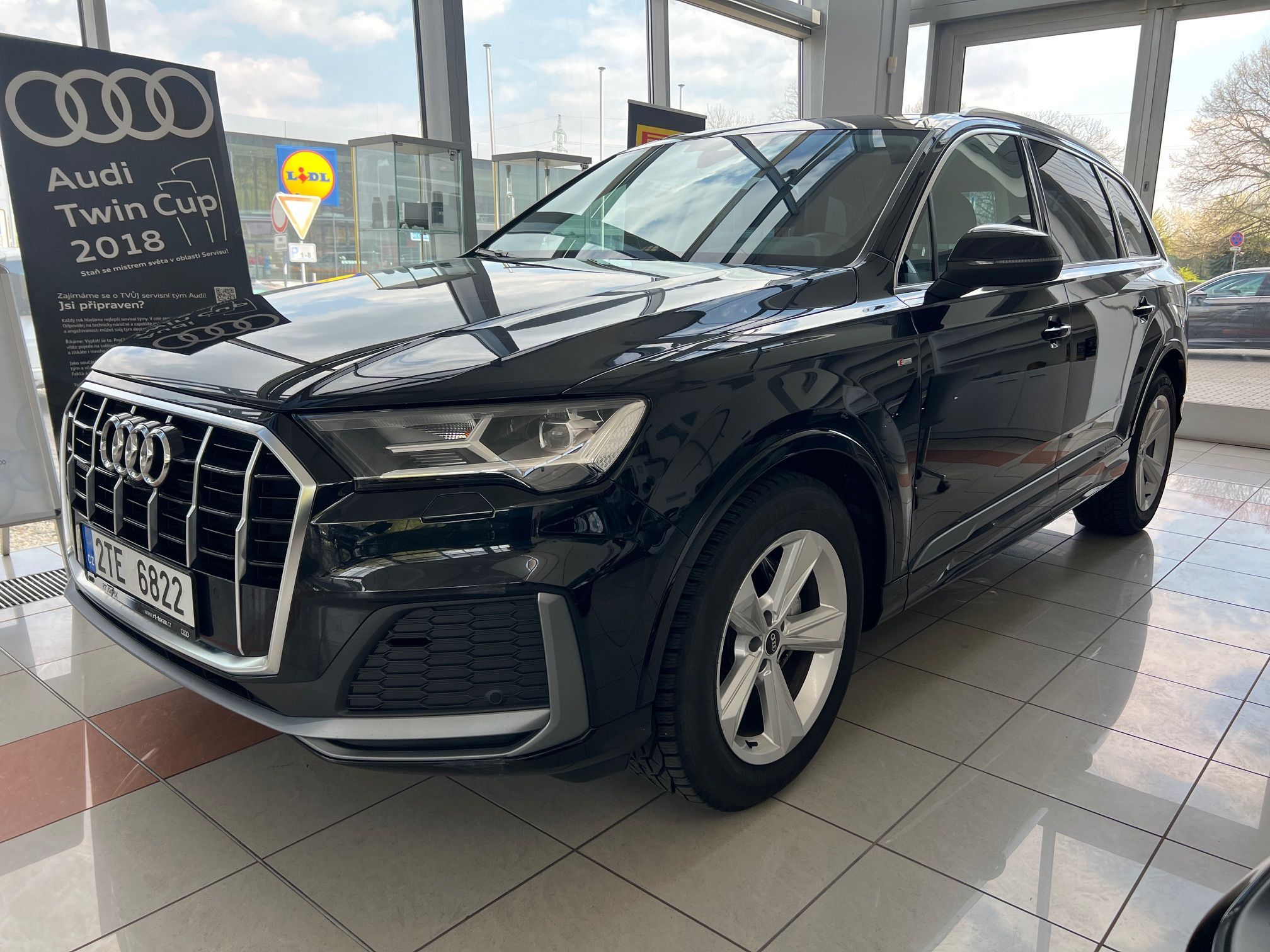 Audi Q7, S-line  45TDI 170kW