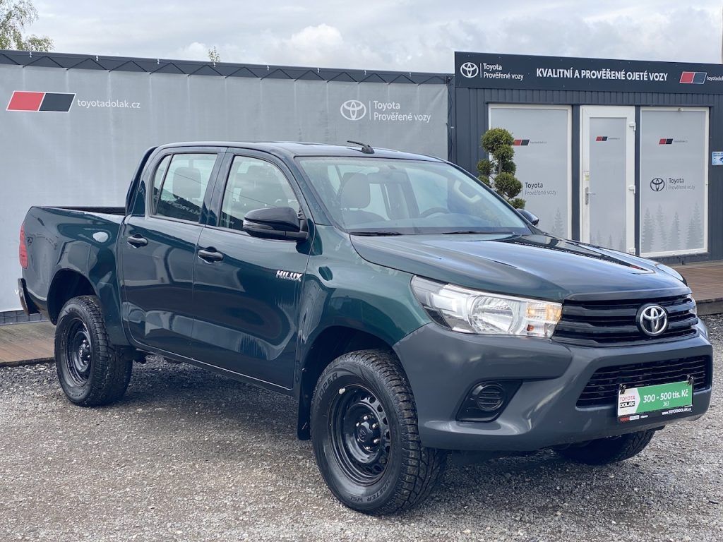 Toyota Hilux, 2.4D, ČR-1m, Live, tažné, DPH