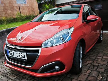 r.v. 2016, 77300 km, 1. maj.