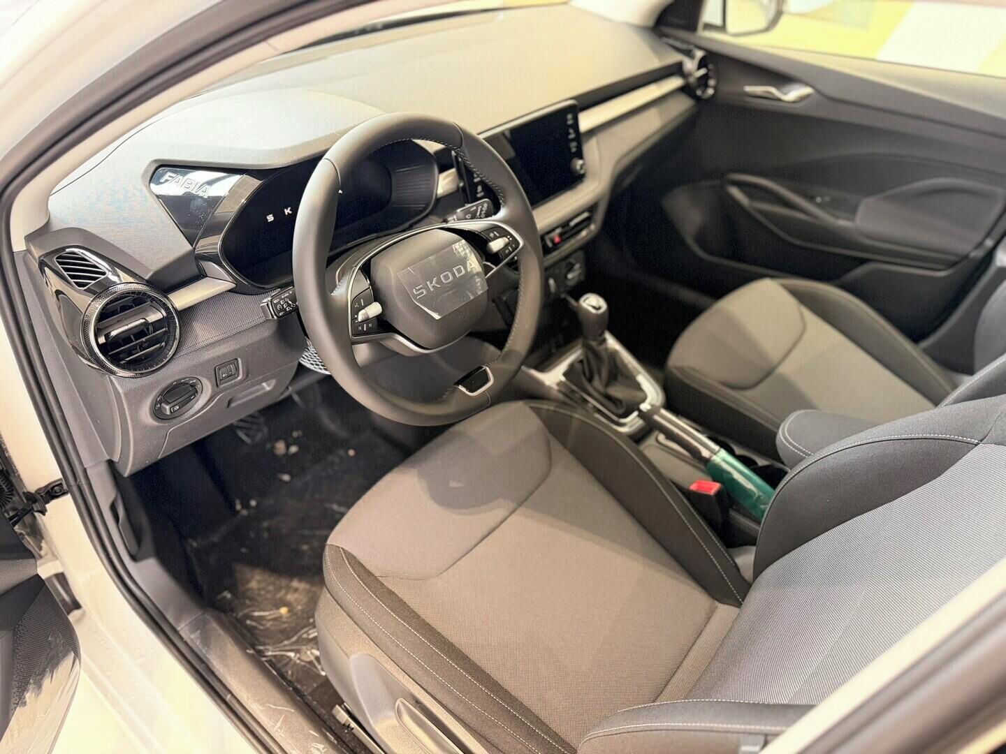 Škoda Fabia, Selection 1.0 MPI 59 kW - fotka 5