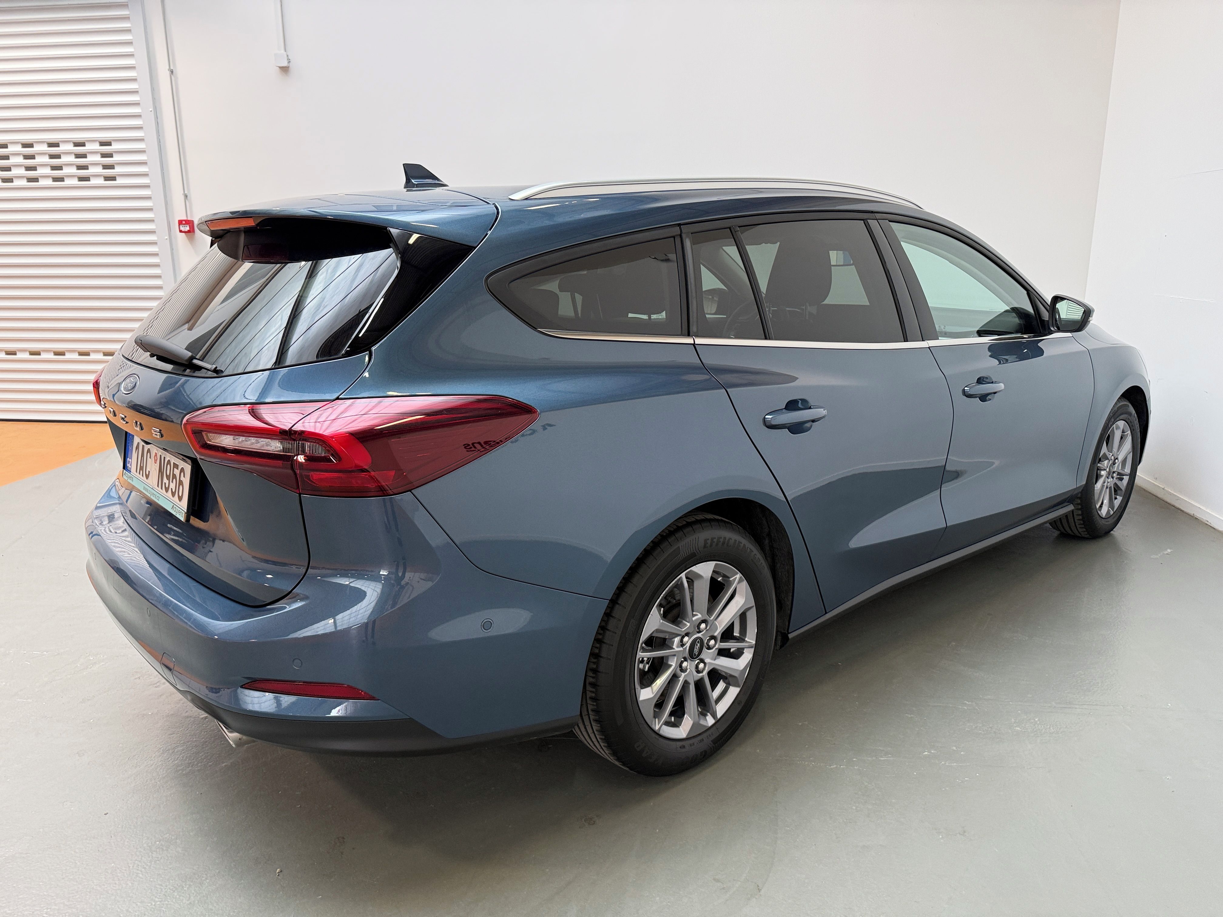 Ford Focus, 1.0 EcoBoost mHEV 114kW Titani - fotka 4