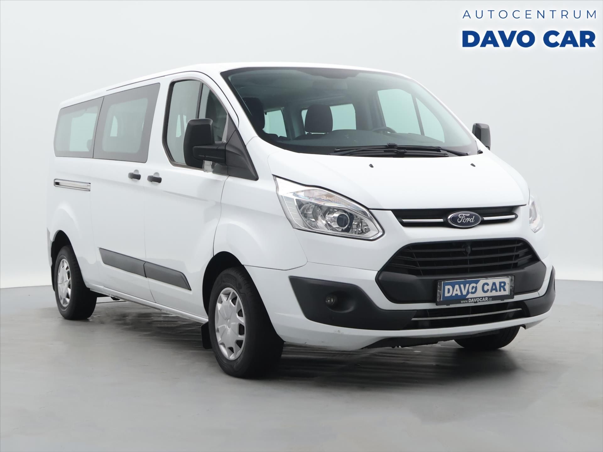 Ford Transit Custom, L2 2,0 TDCI Navi 9-Míst DPH