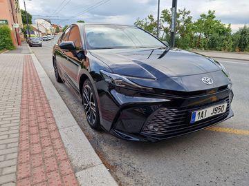 2.5 Hybrid Exec, ČR, DPH