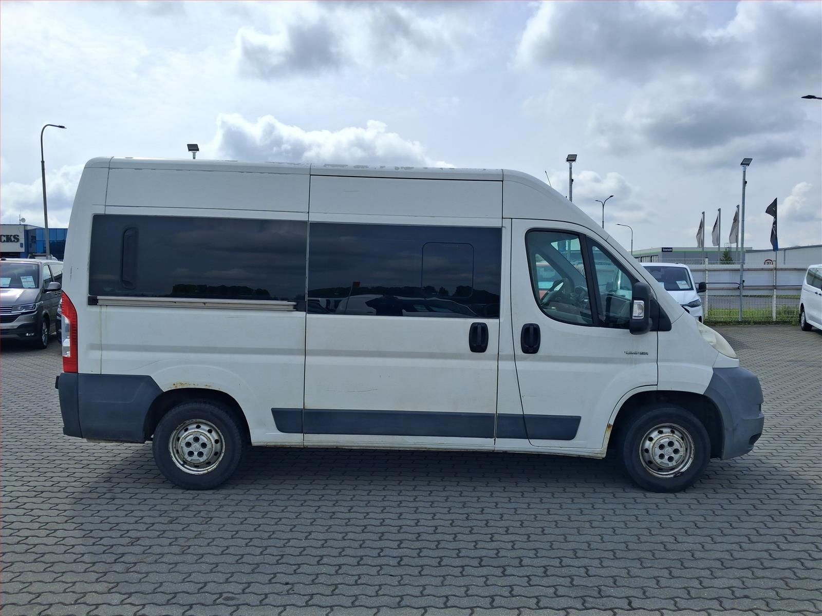 Citroën Jumper, 2.2 HDi, L2H2, Kombi, 9 míst - fotka 6