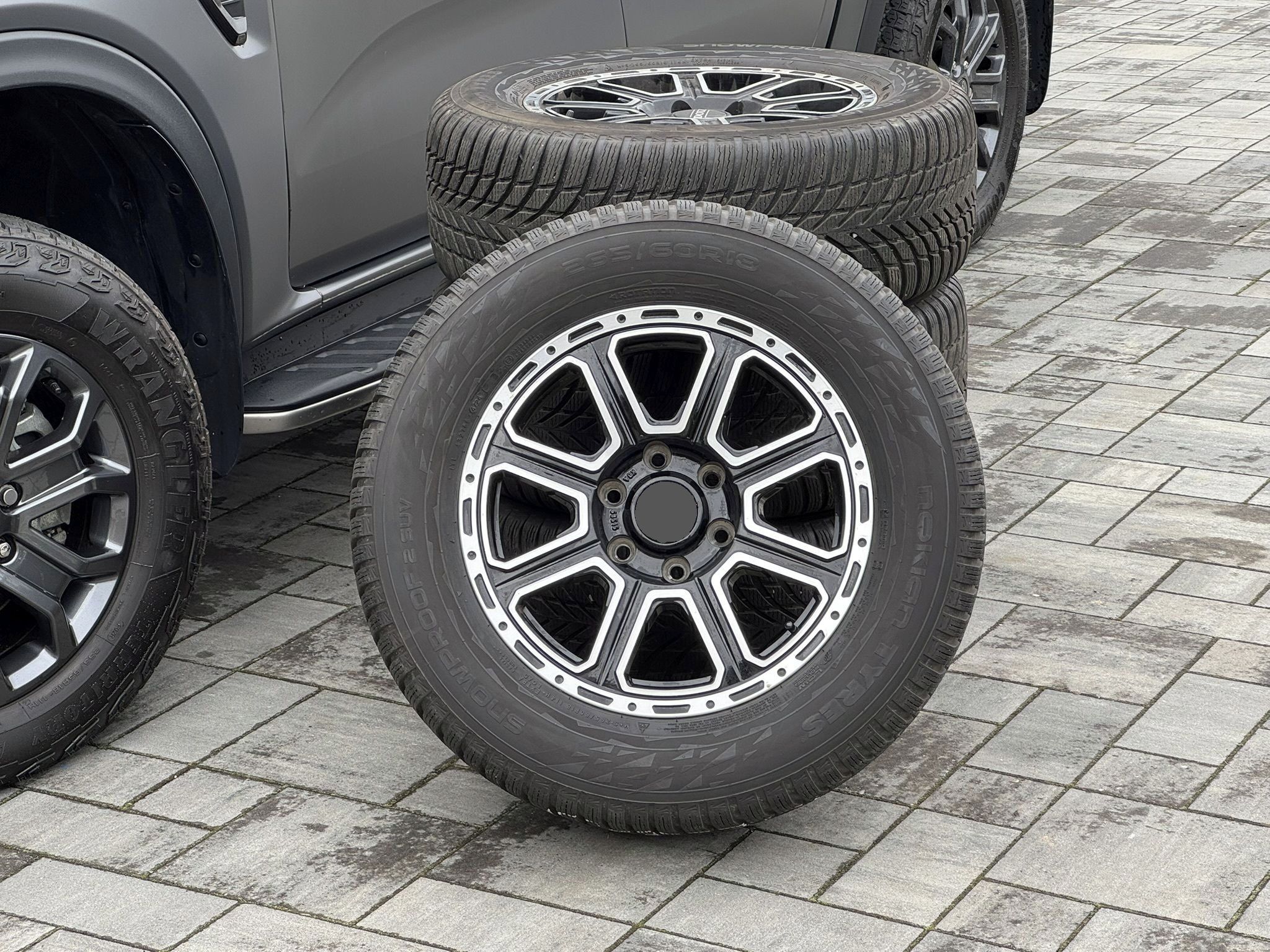 Ford Ranger, Wildtrak 3.0D V6 177kw 4x4 AUT - fotka 3