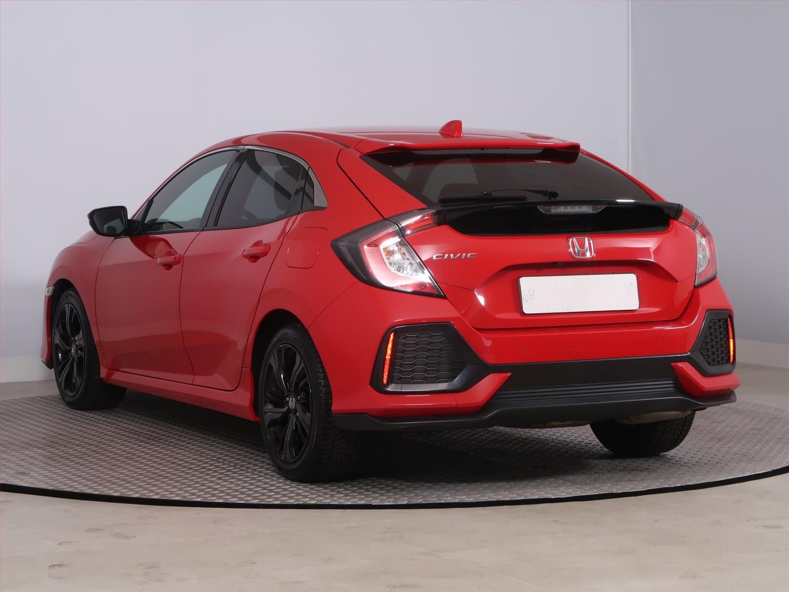 Honda Civic, 1.0 VTEC Turbo, Automat, ČR - fotka 4