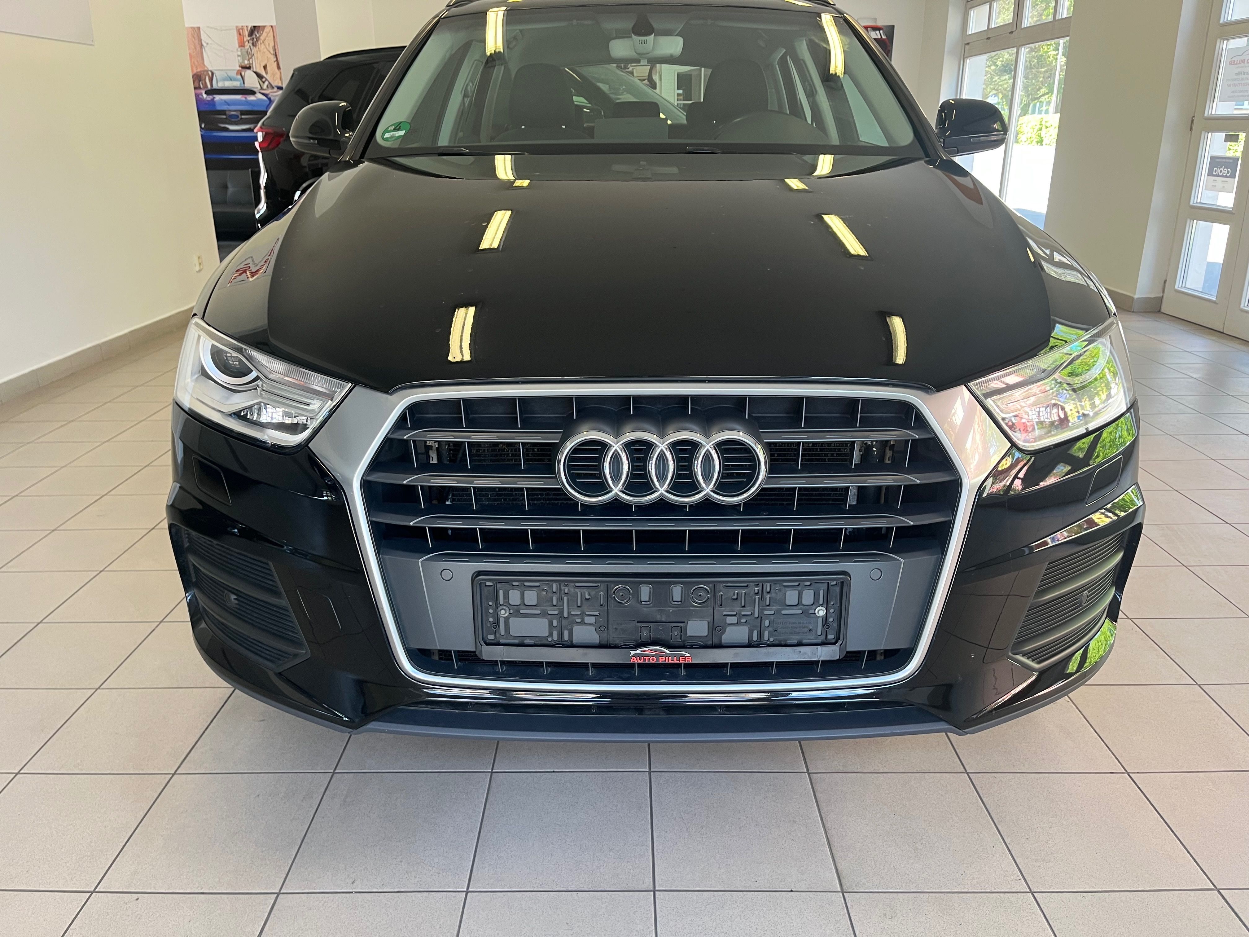 Audi Q3, 1,4 TFSI S-tronic - fotka 2