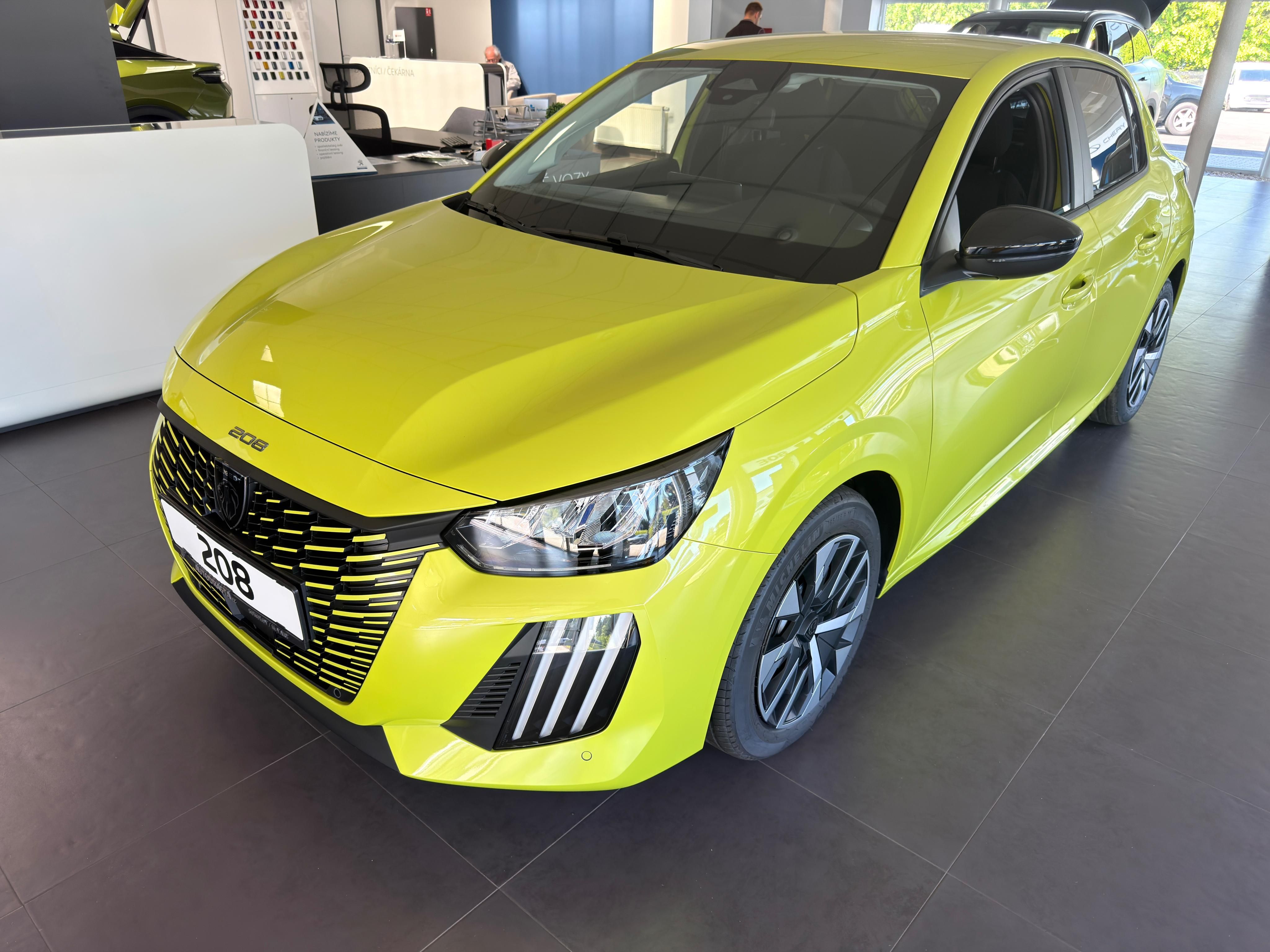Peugeot 208, BUSINESS Turbo 100 MAN6 - fotka 2