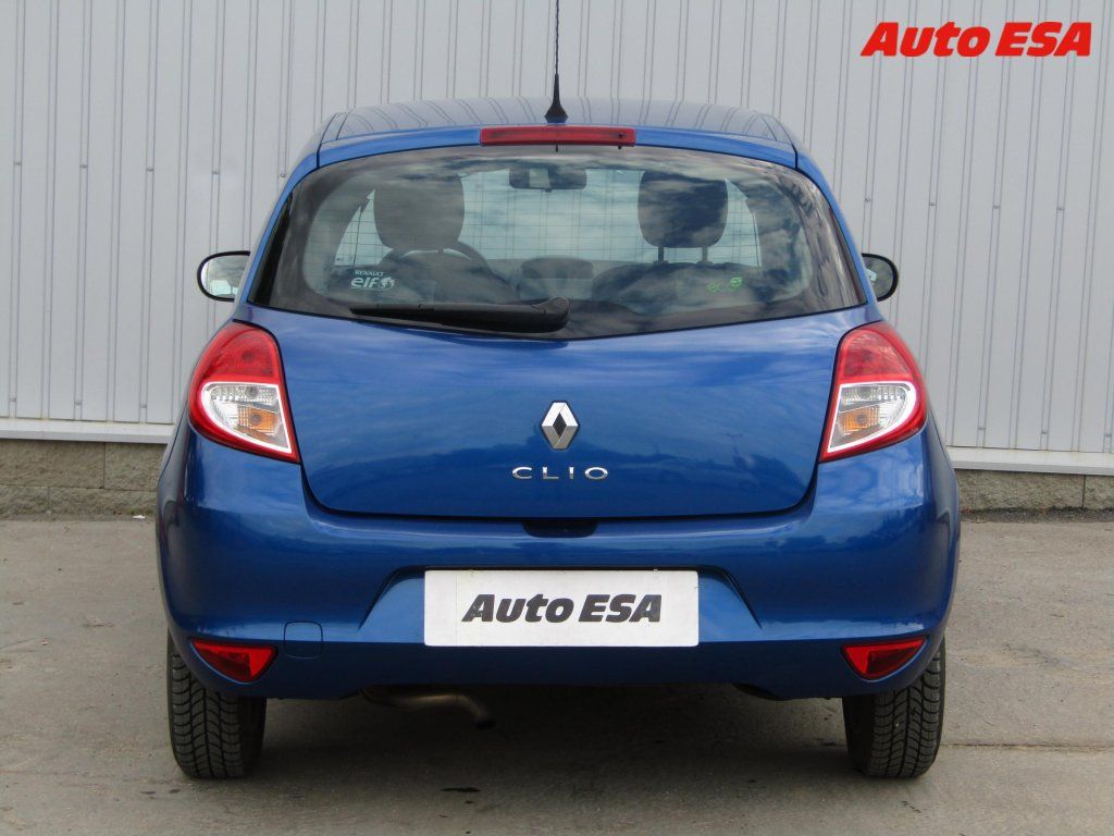 Renault Clio, 1.2 i,ČR,AC,STK3/28 - fotka 5
